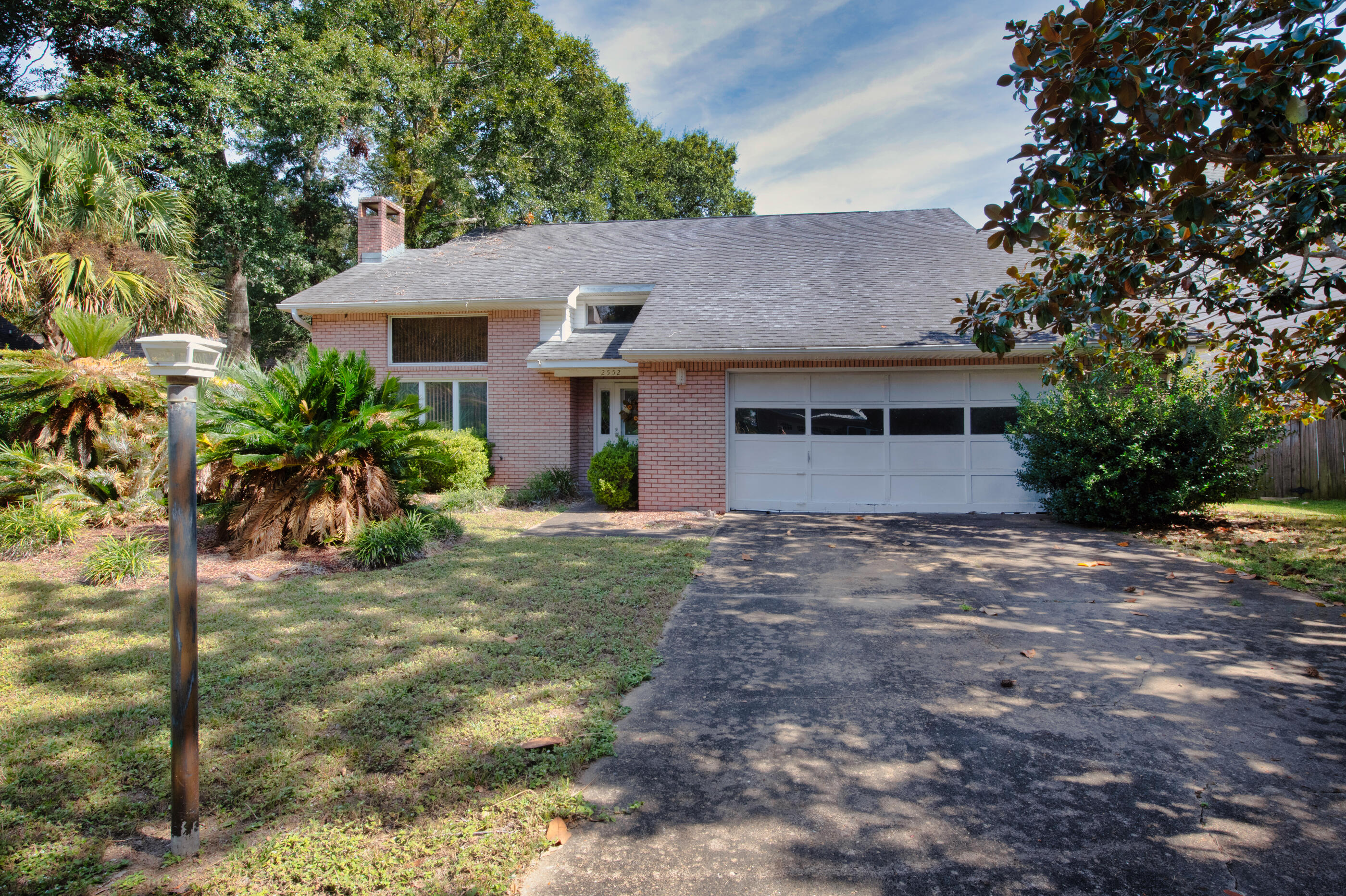 PALM SHORES - Residential