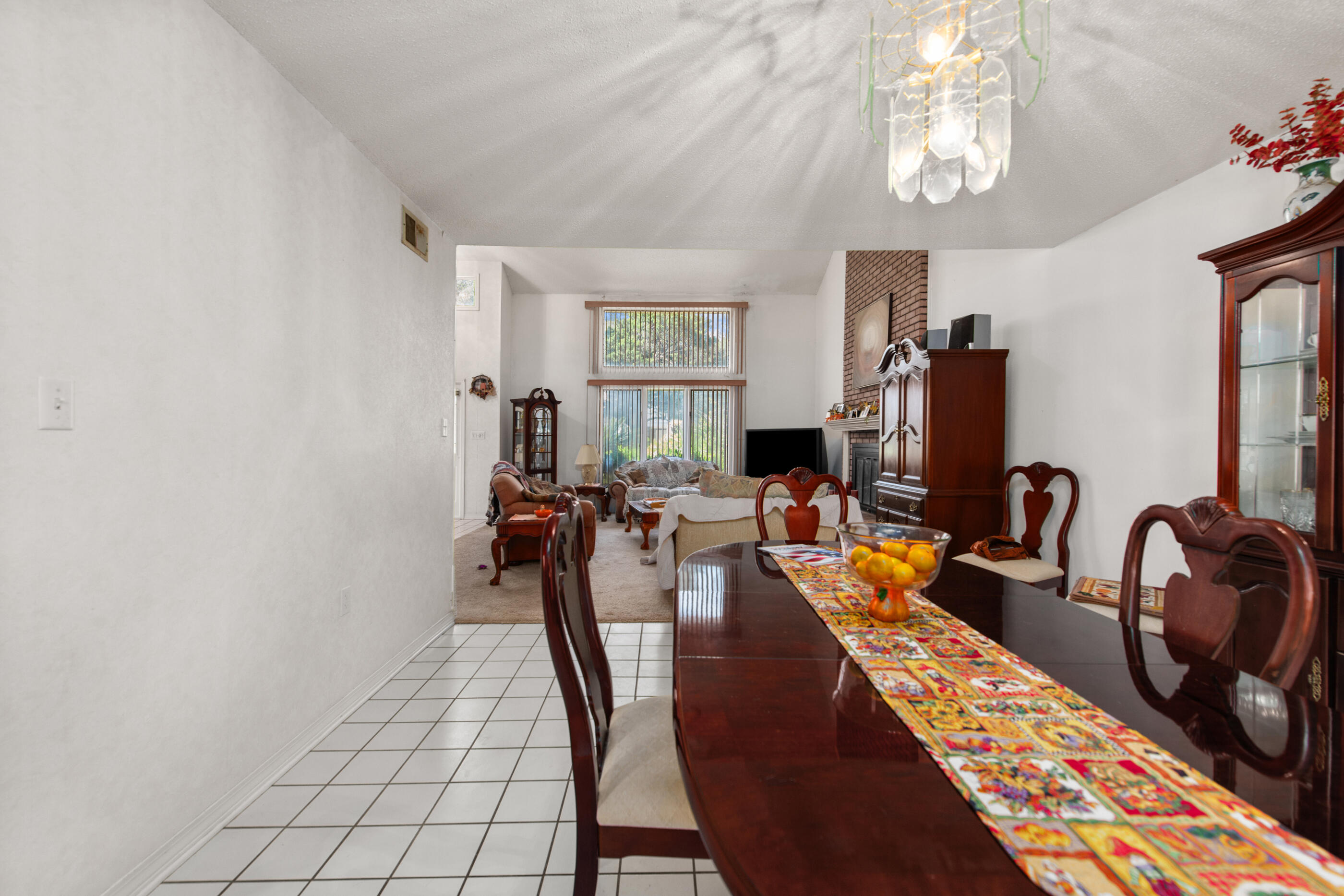 PALM SHORES - Residential