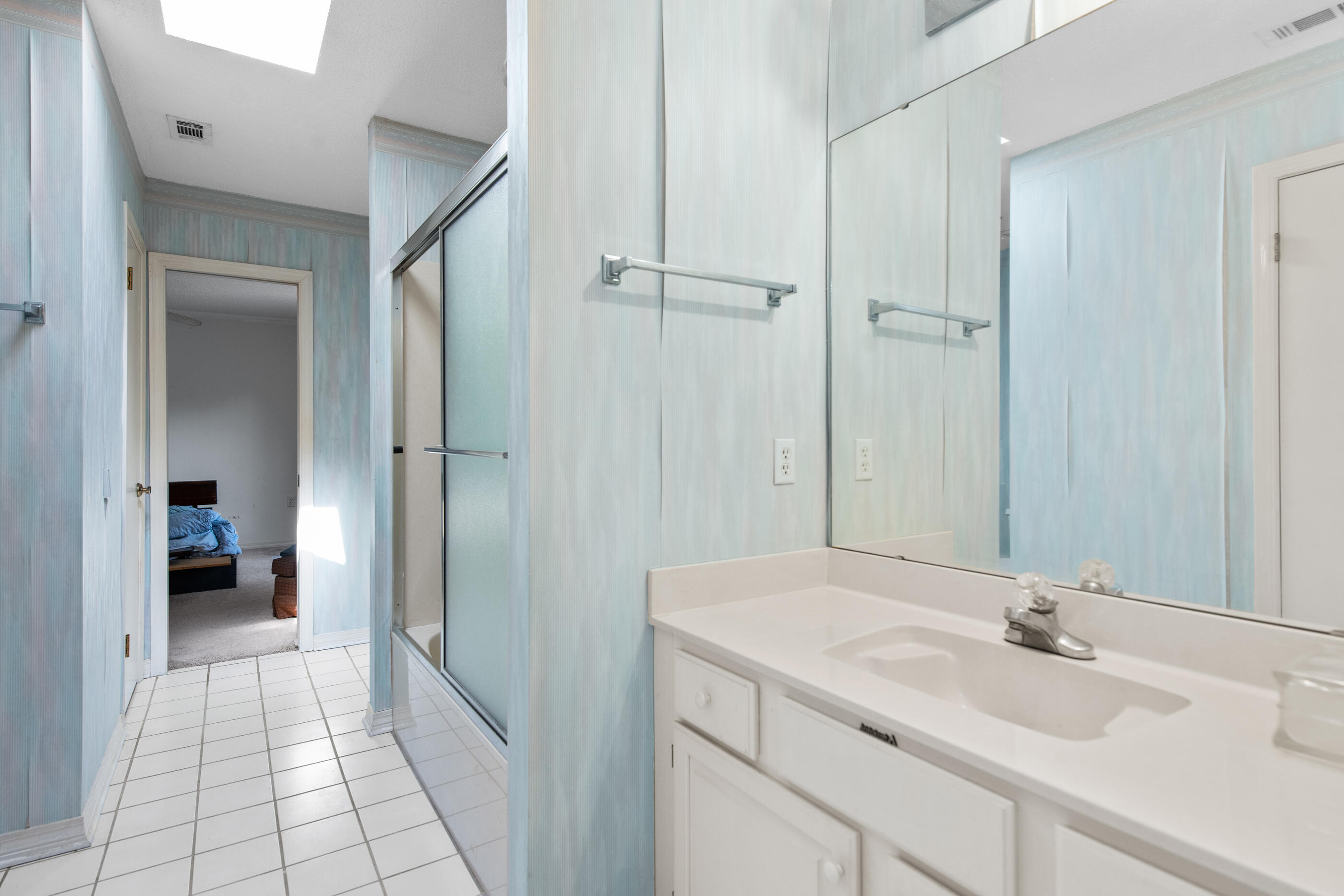 PALM SHORES - Residential