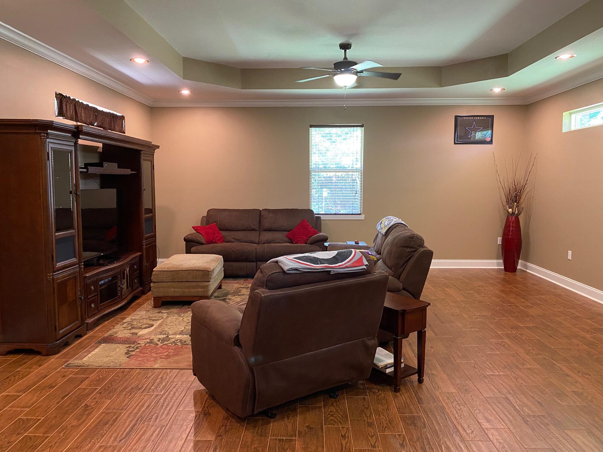 BAYSHORE PLACE PH 3 - Residential