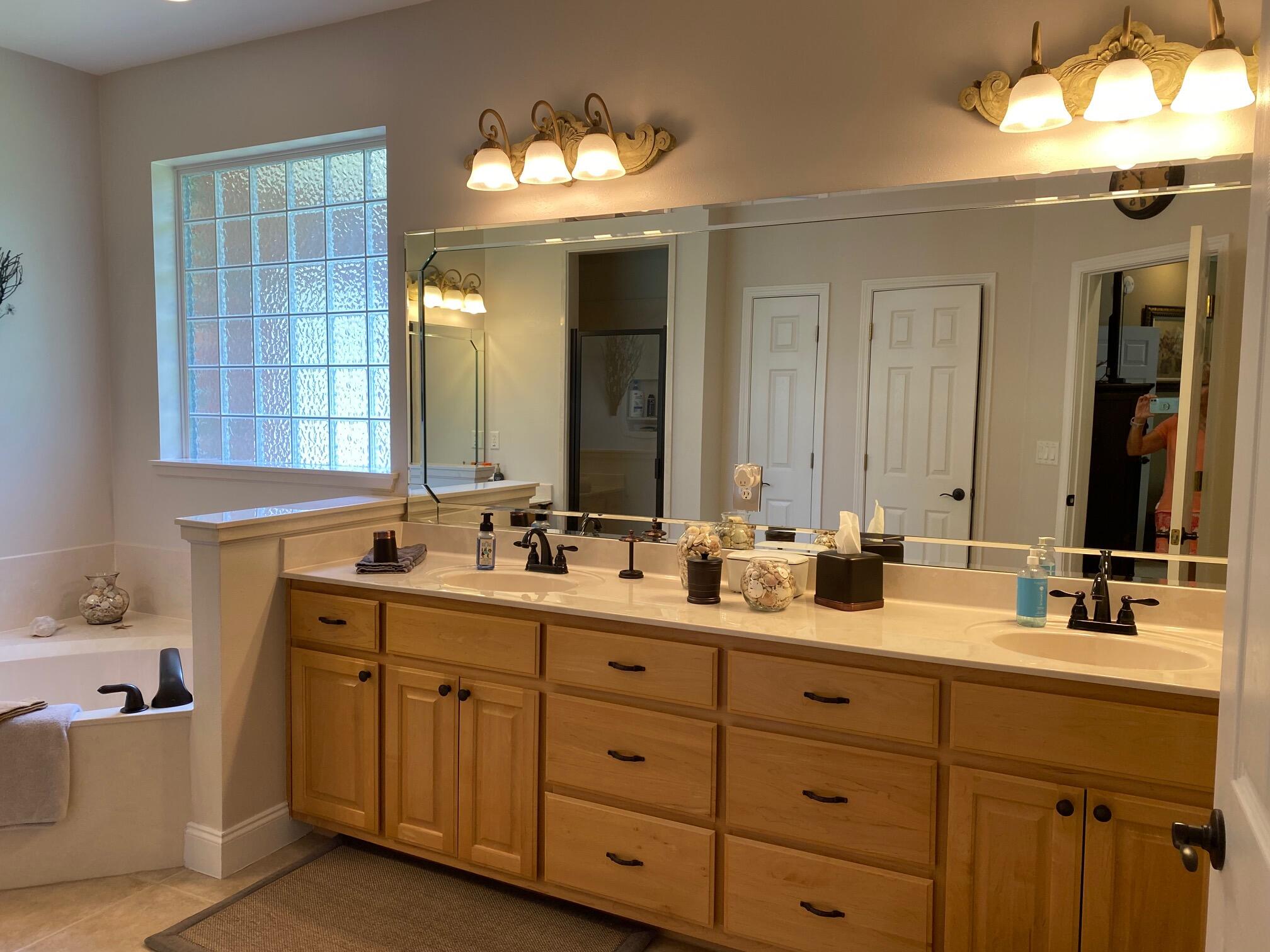 BAYSHORE PLACE PH 3 - Residential