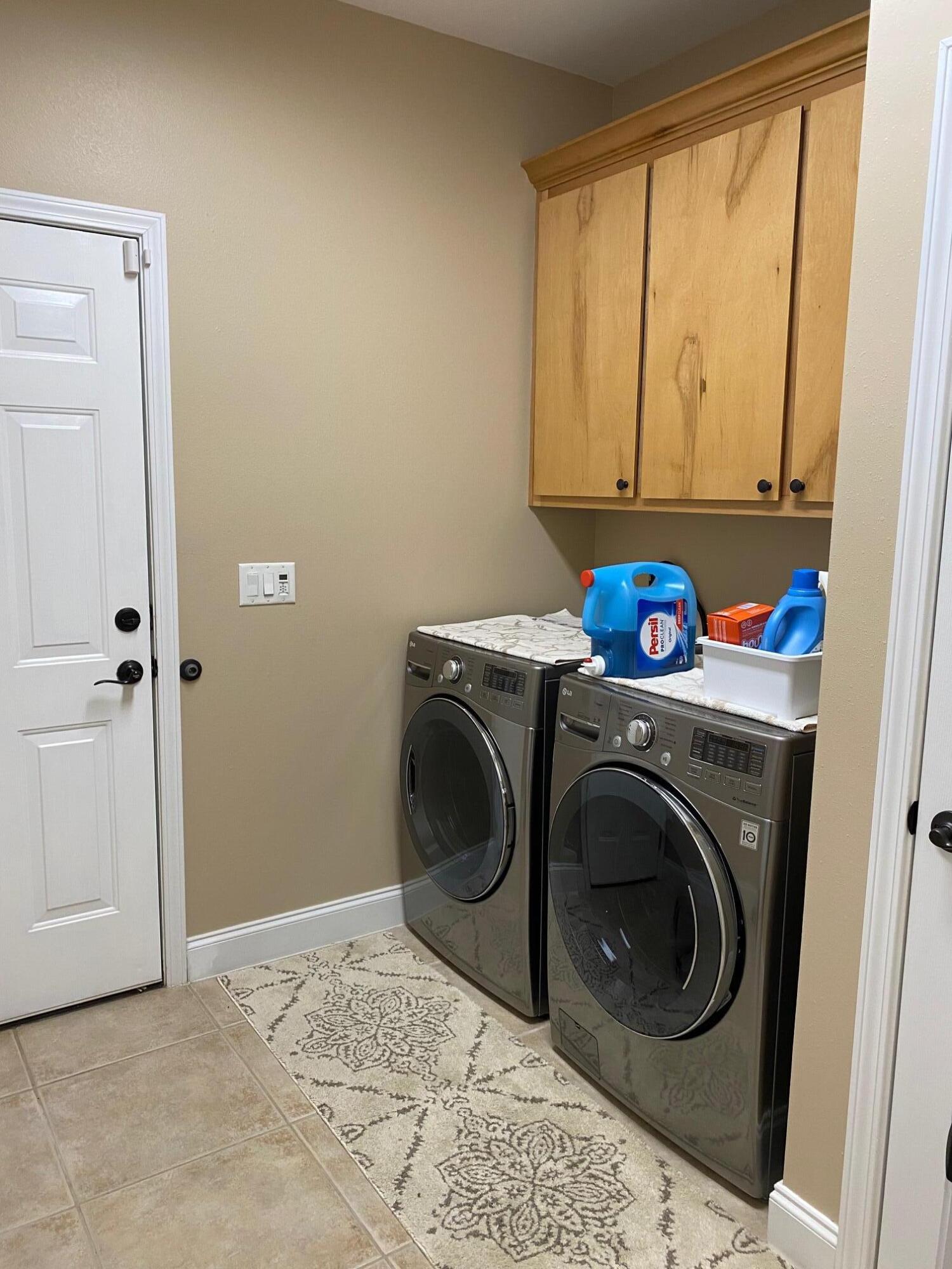 BAYSHORE PLACE PH 3 - Residential