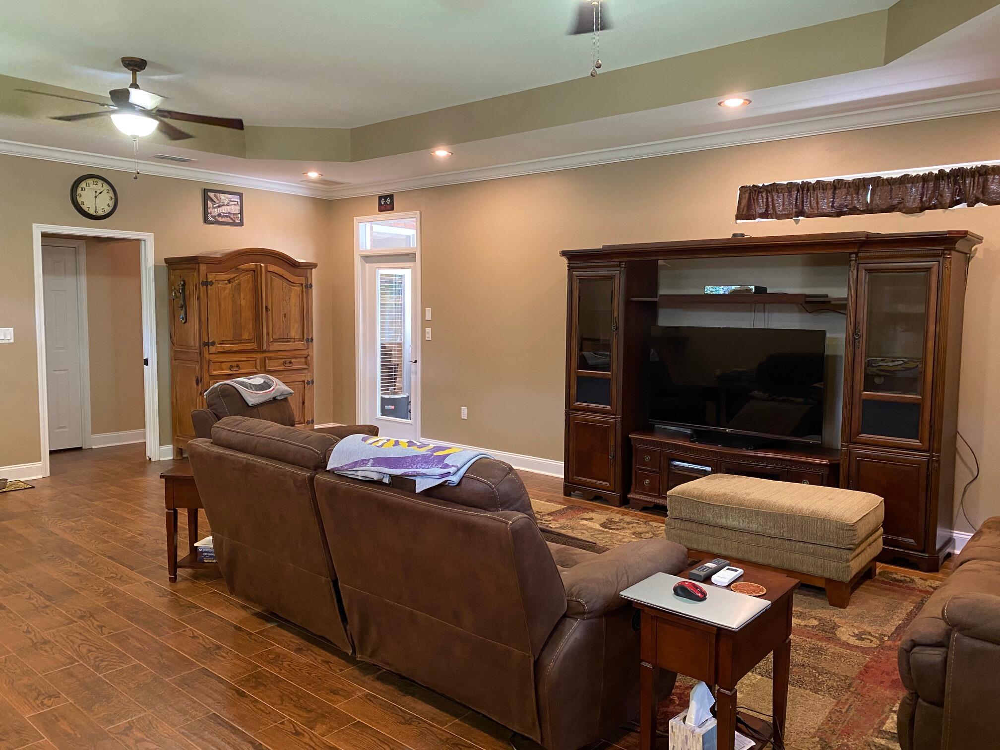 BAYSHORE PLACE PH 3 - Residential