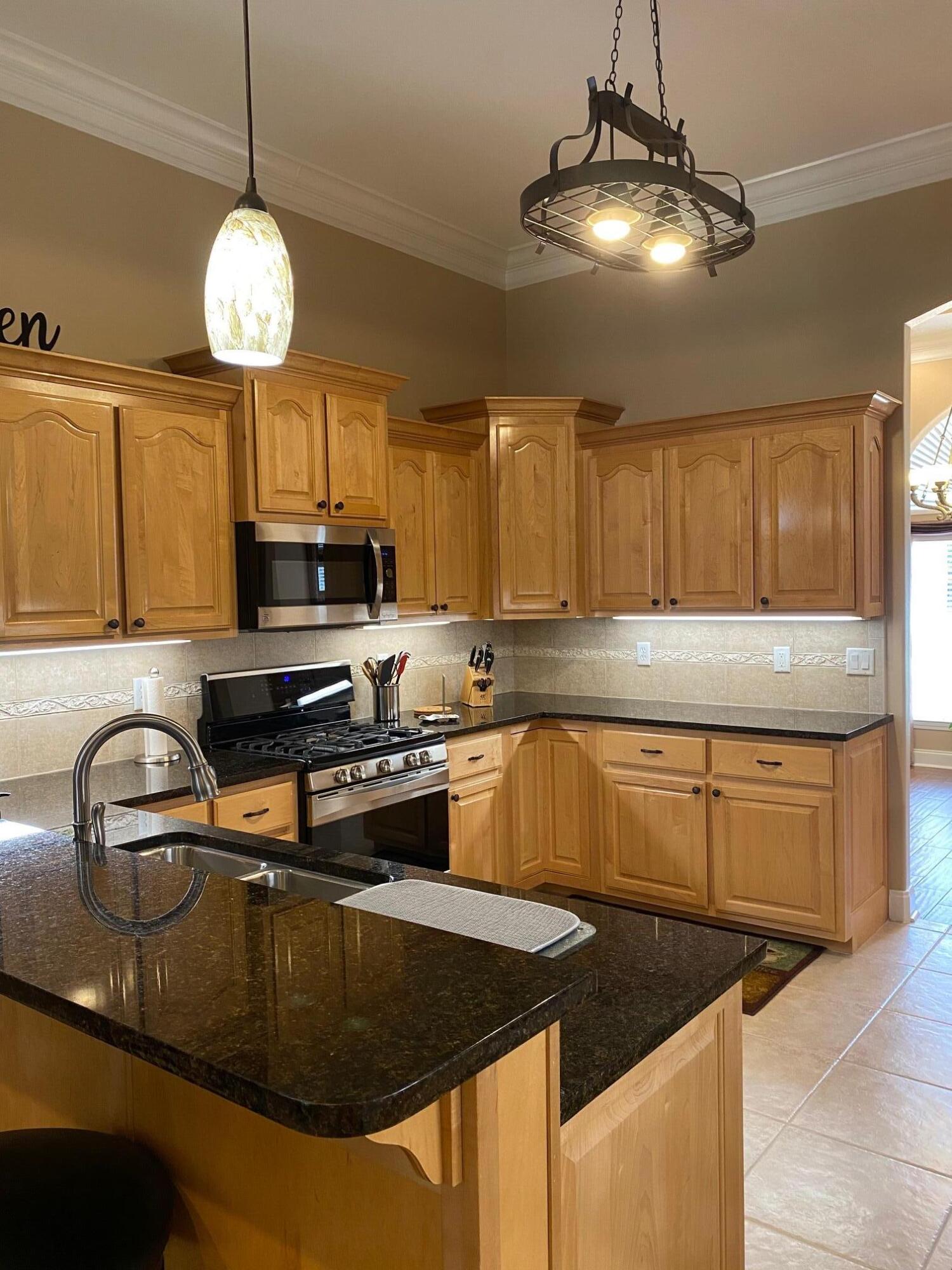 BAYSHORE PLACE PH 3 - Residential