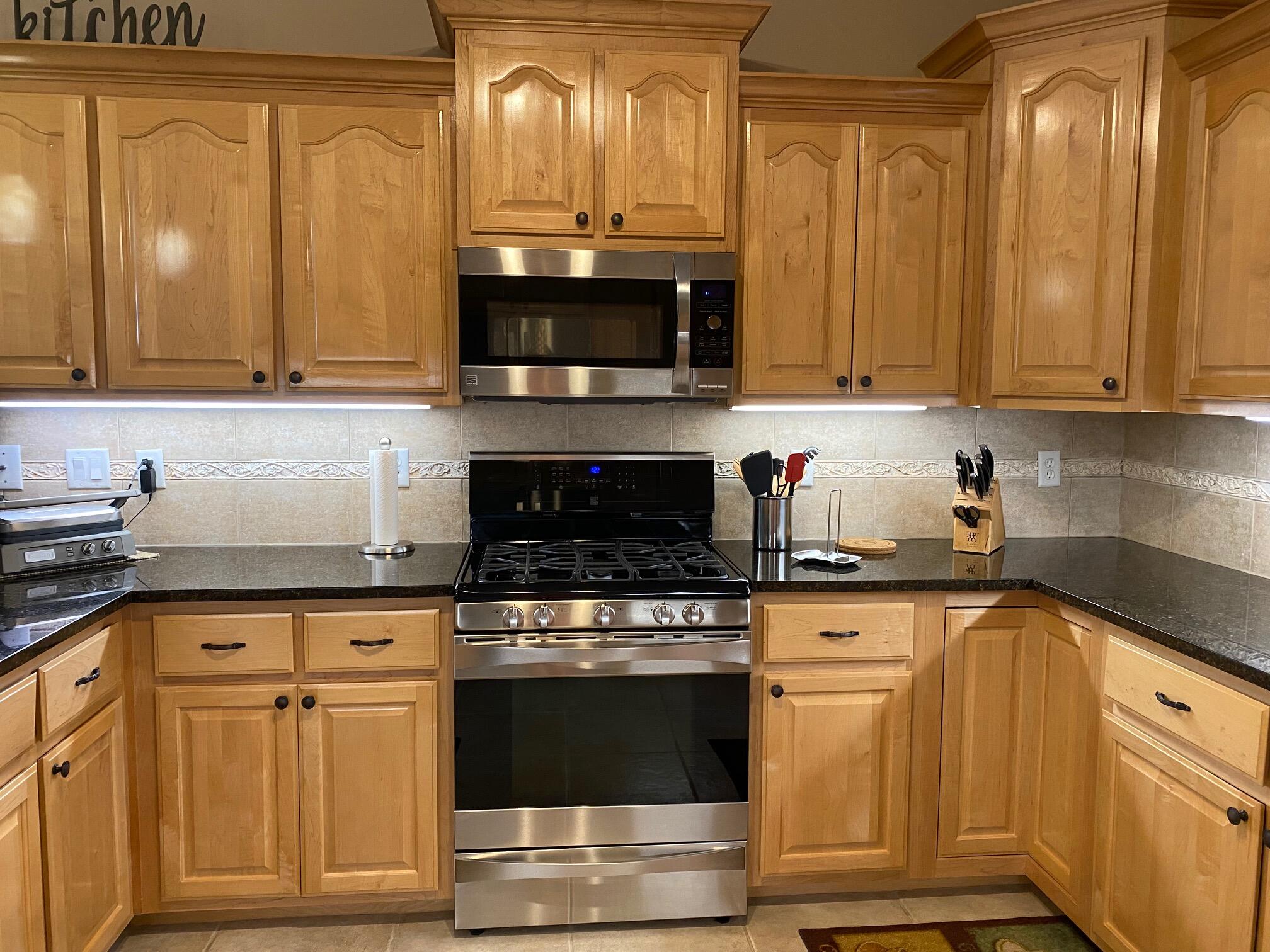 BAYSHORE PLACE PH 3 - Residential