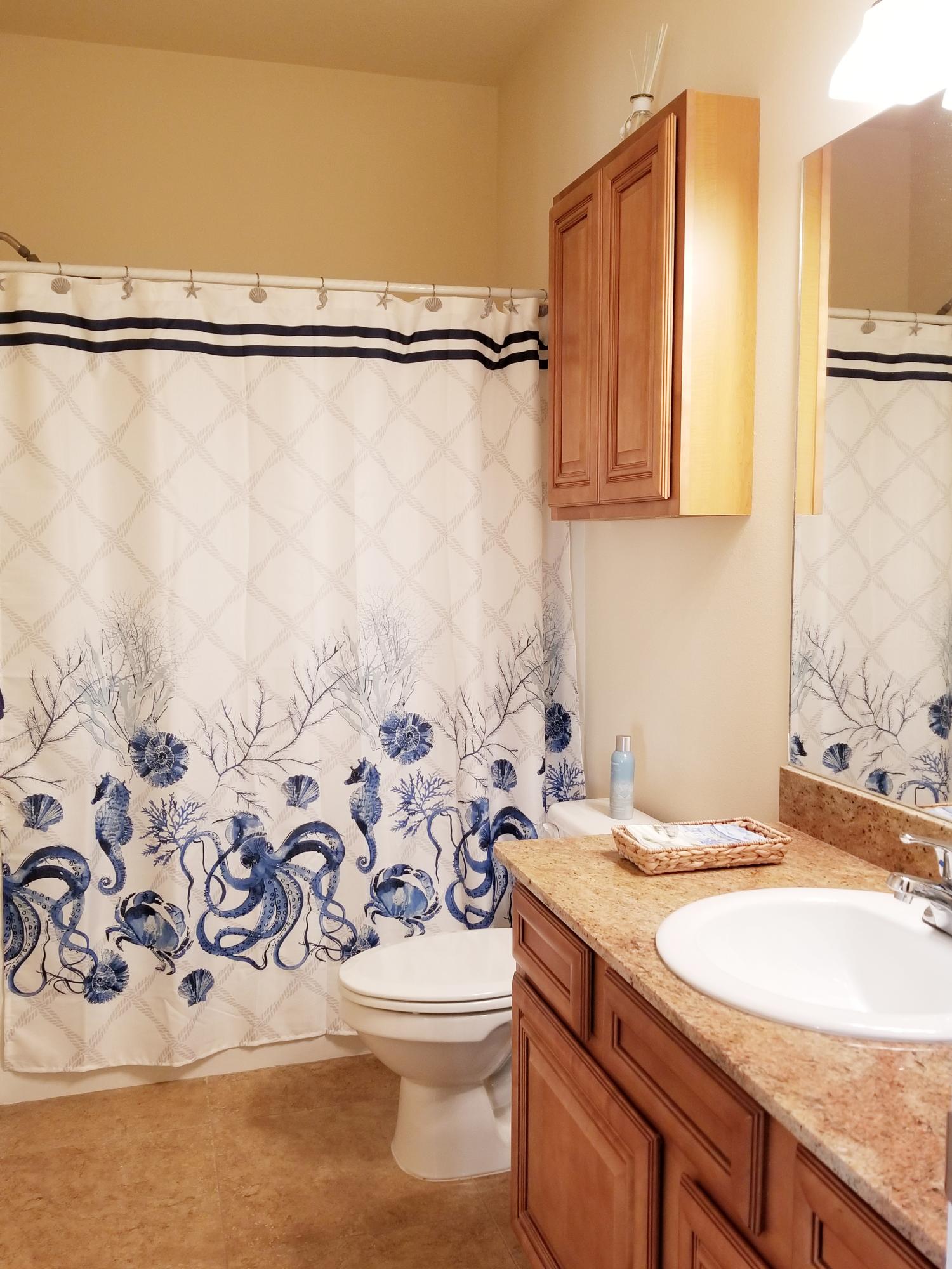 MERIDIAN SQUARE T/H - Residential