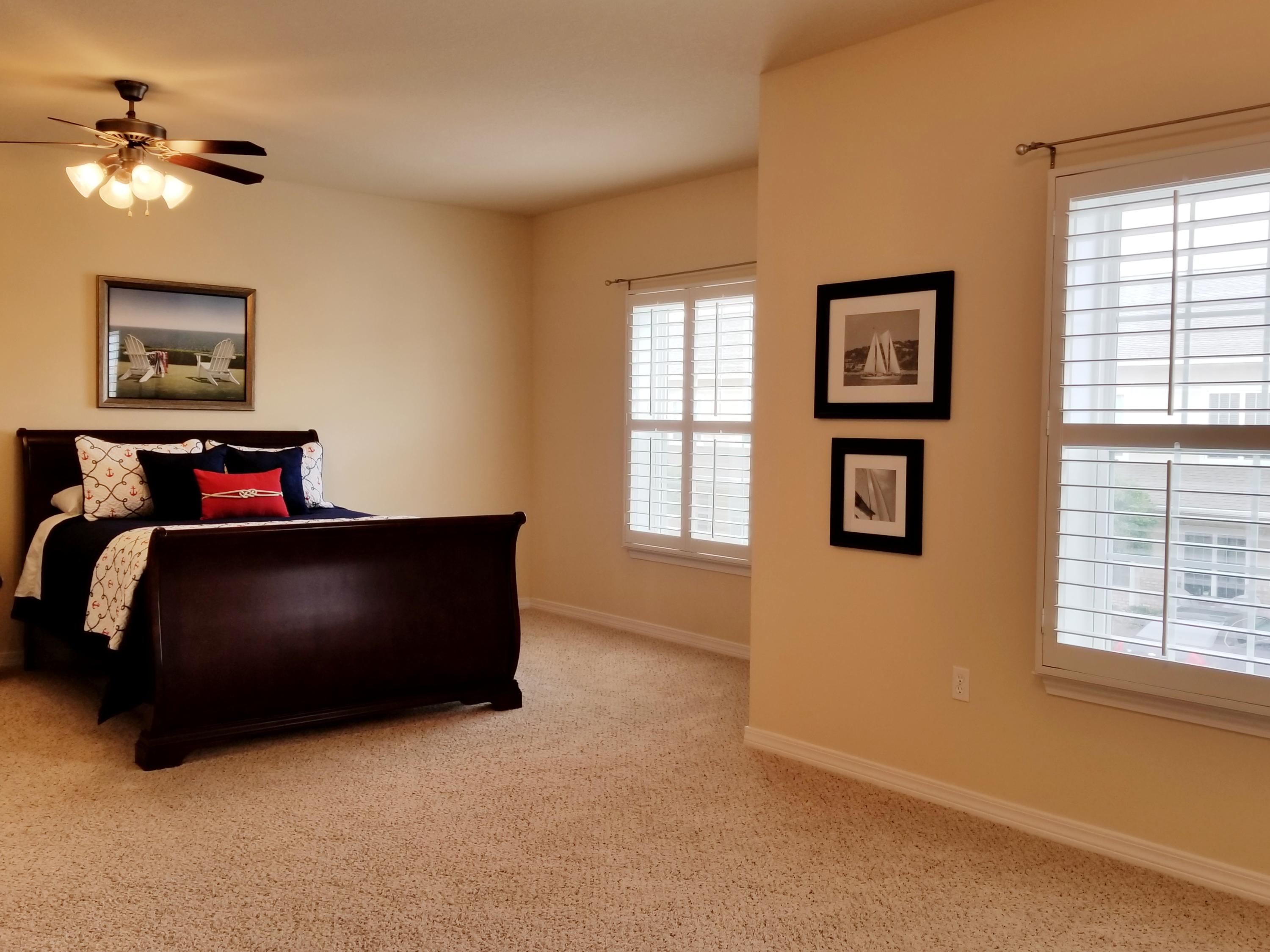 MERIDIAN SQUARE T/H - Residential