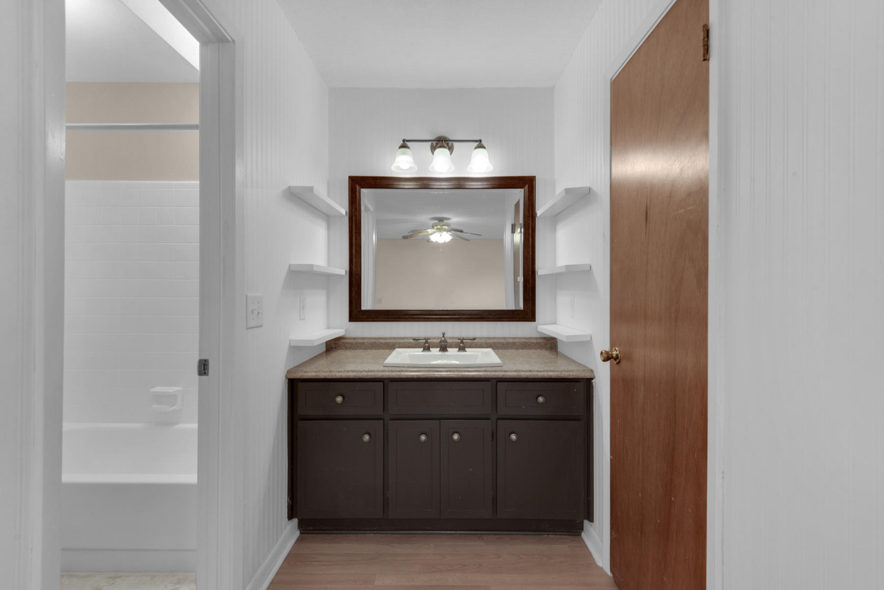 TANGLEWOOD S/D 1ST ADDN - Residential Lease