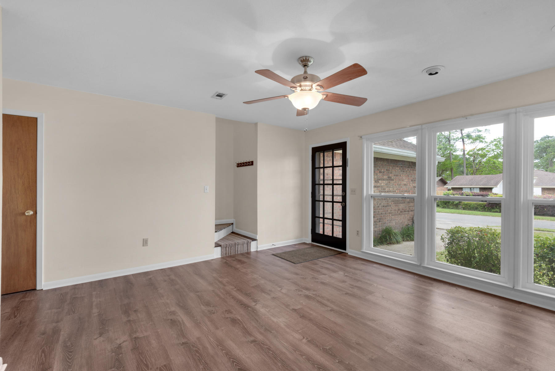 TANGLEWOOD S/D 1ST ADDN - Residential Lease