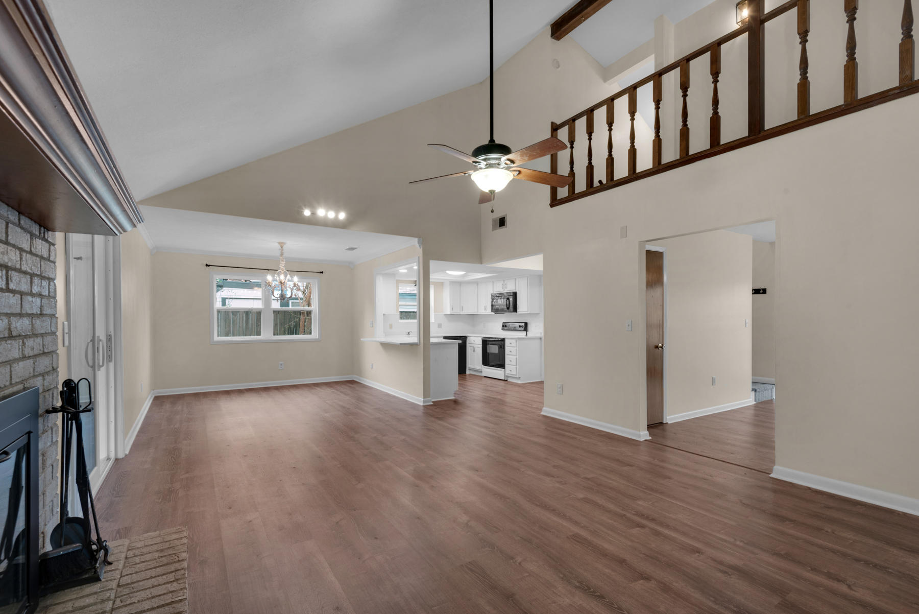 TANGLEWOOD S/D 1ST ADDN - Residential Lease
