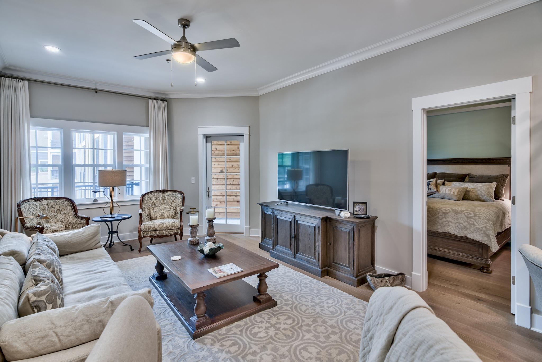 HENDERSON LOFTS - Residential