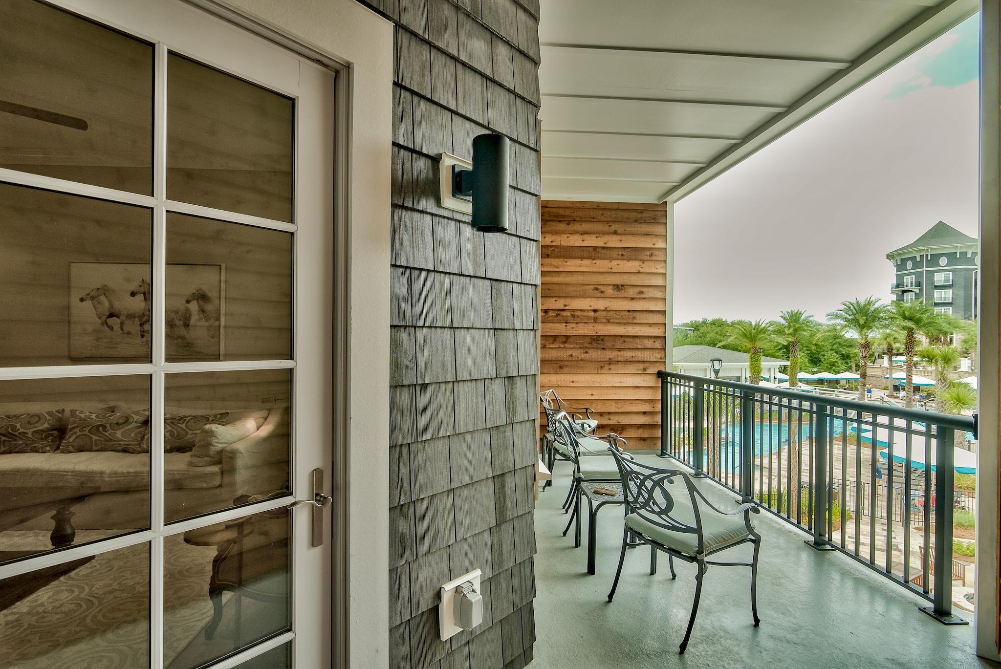 HENDERSON LOFTS - Residential