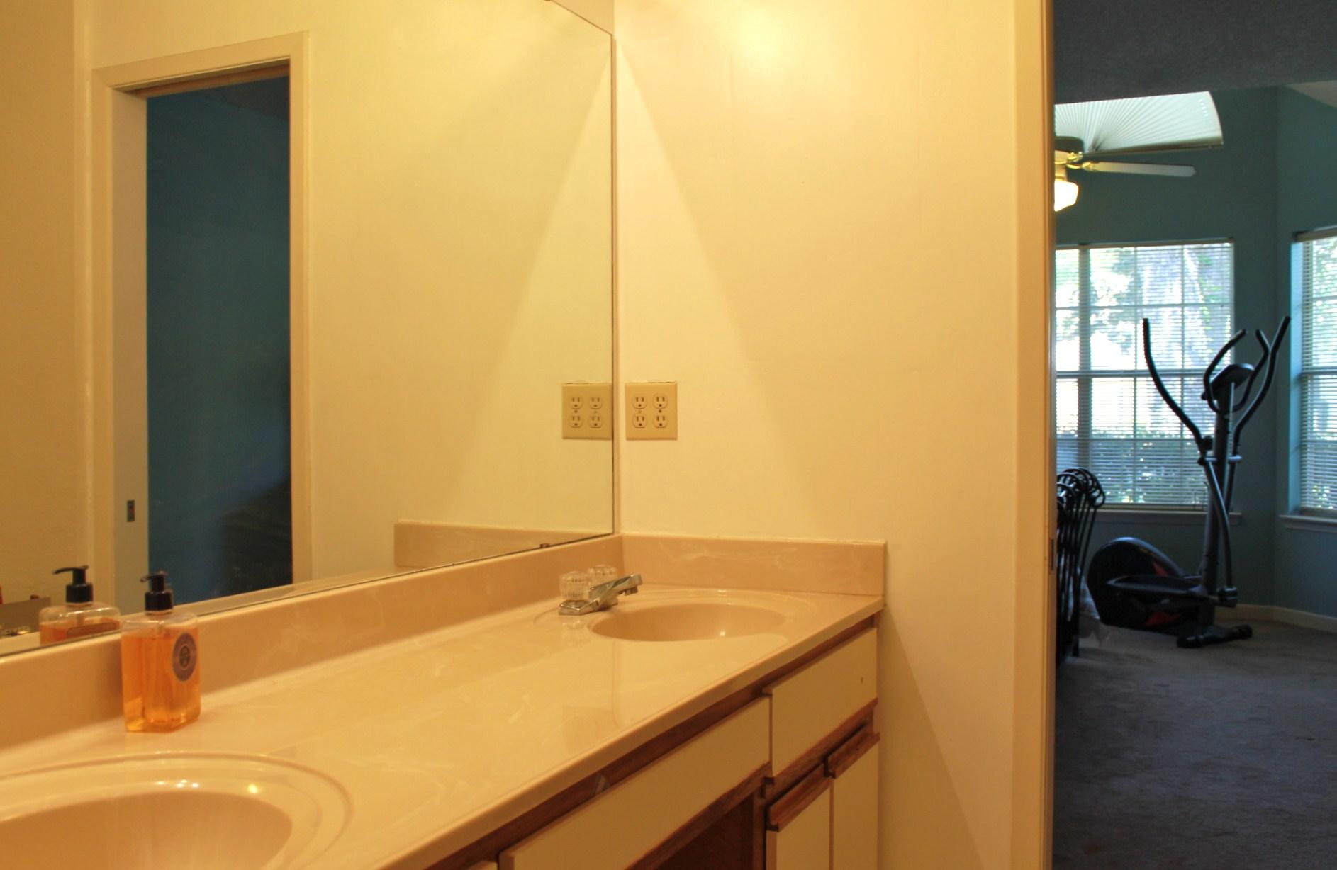 FAIRWAY LAKES PH 2 - Residential