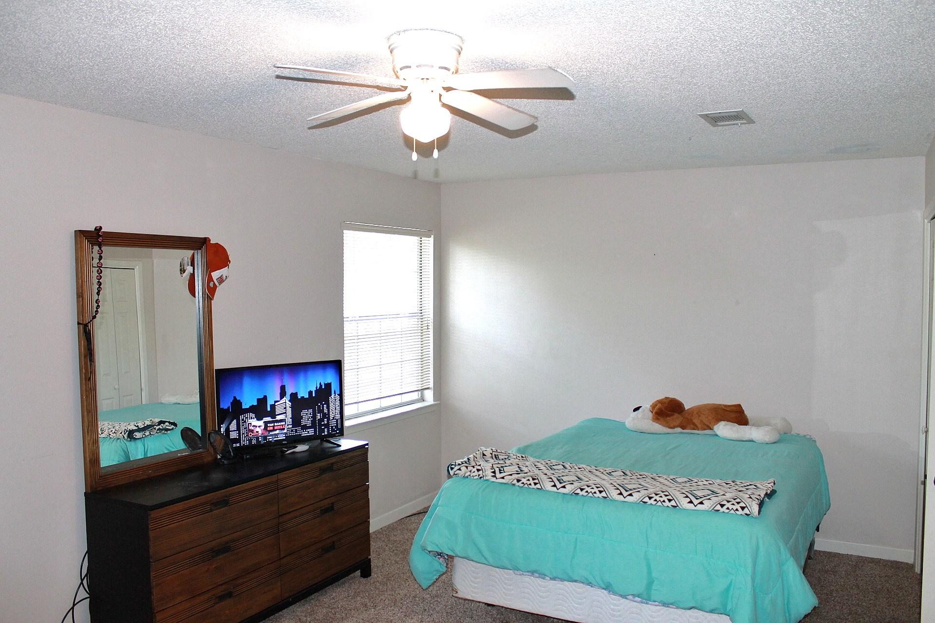 FAIRWAY LAKES PH 2 - Residential