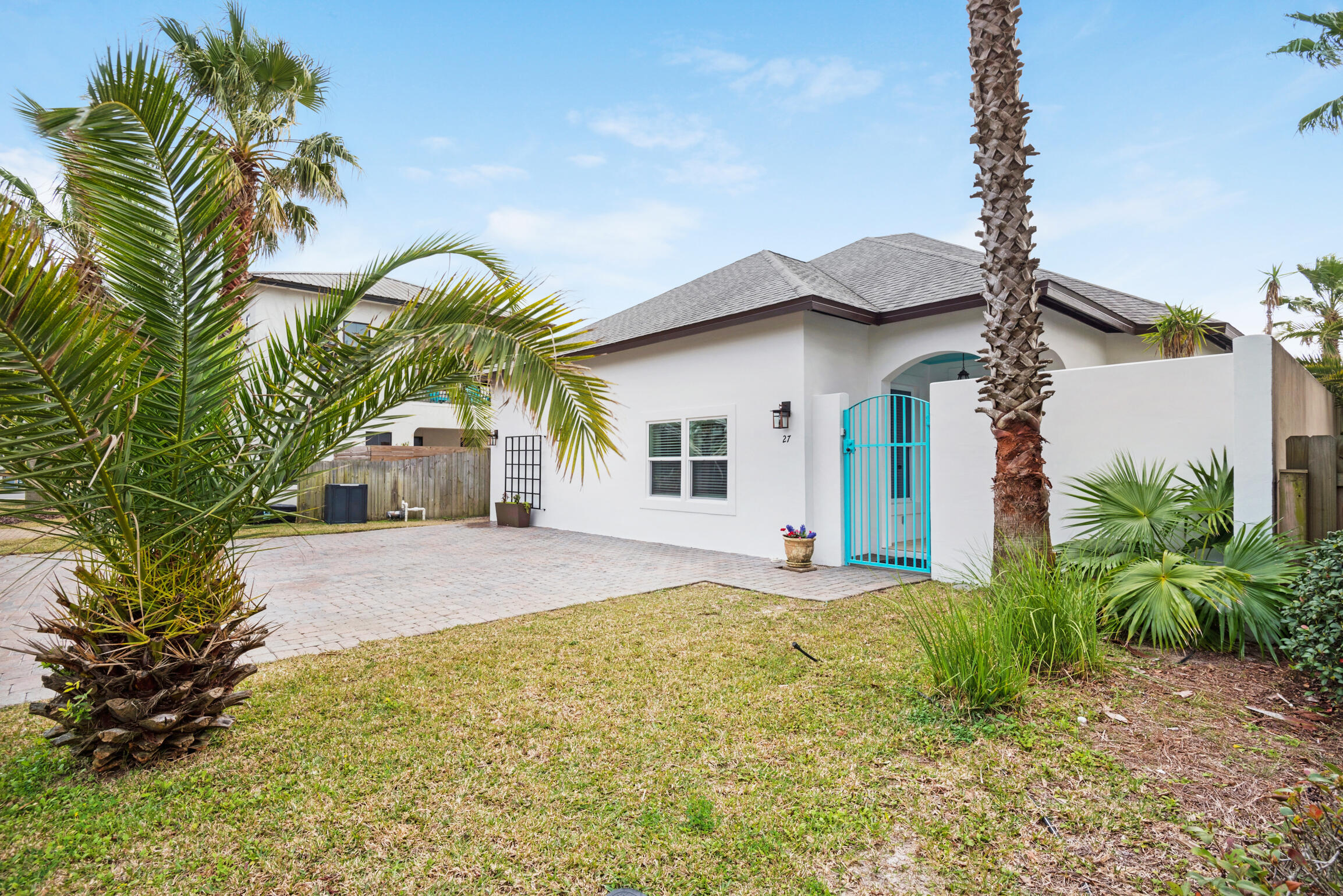 FRANGISTA BEACH - Residential