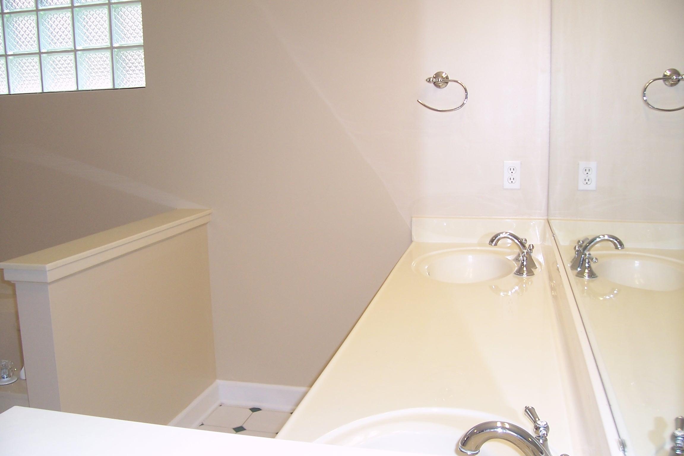 FAIRWAY LAKES PH 2 - Residential Lease