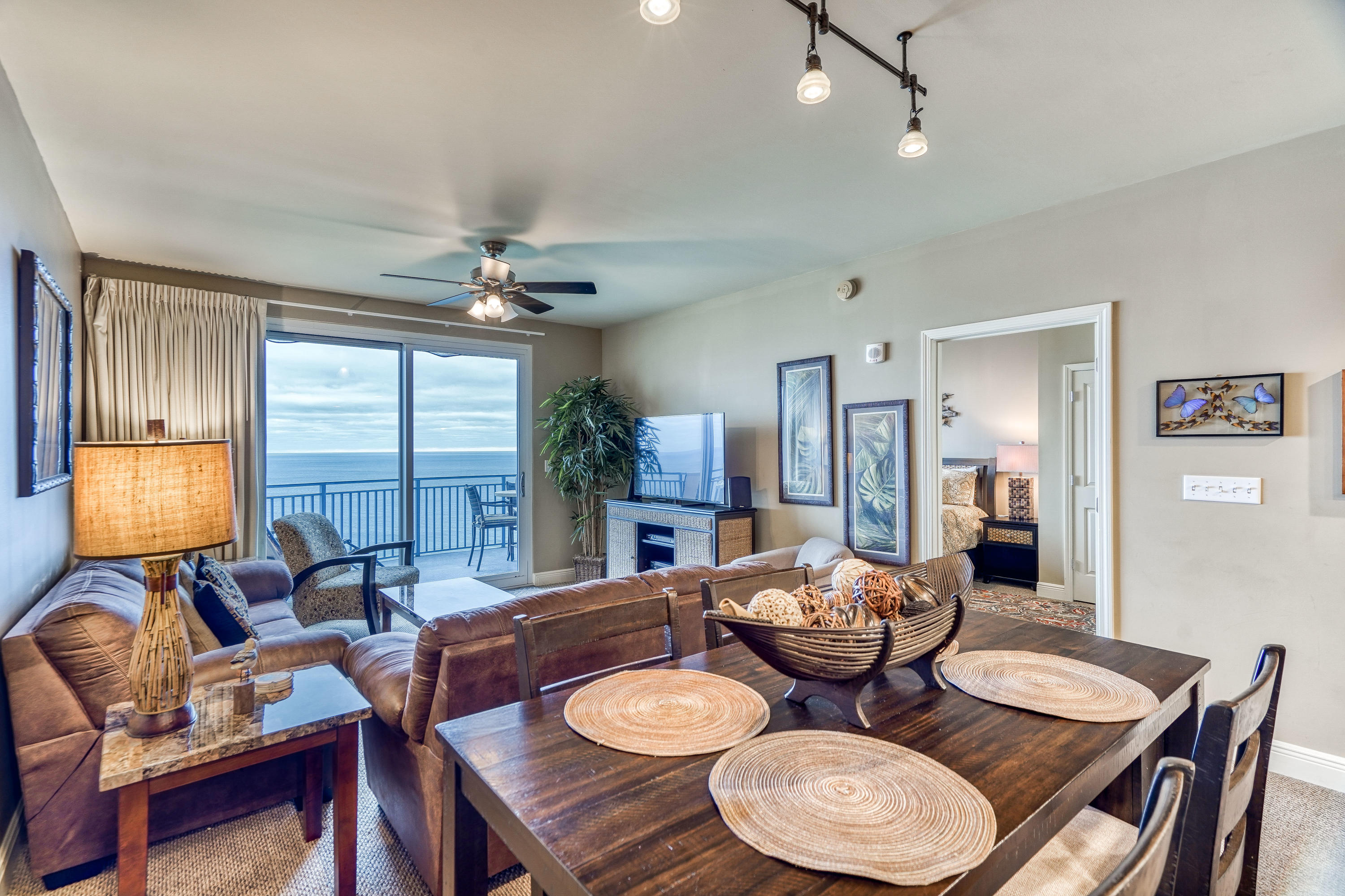 Sterling Breeze - Residential