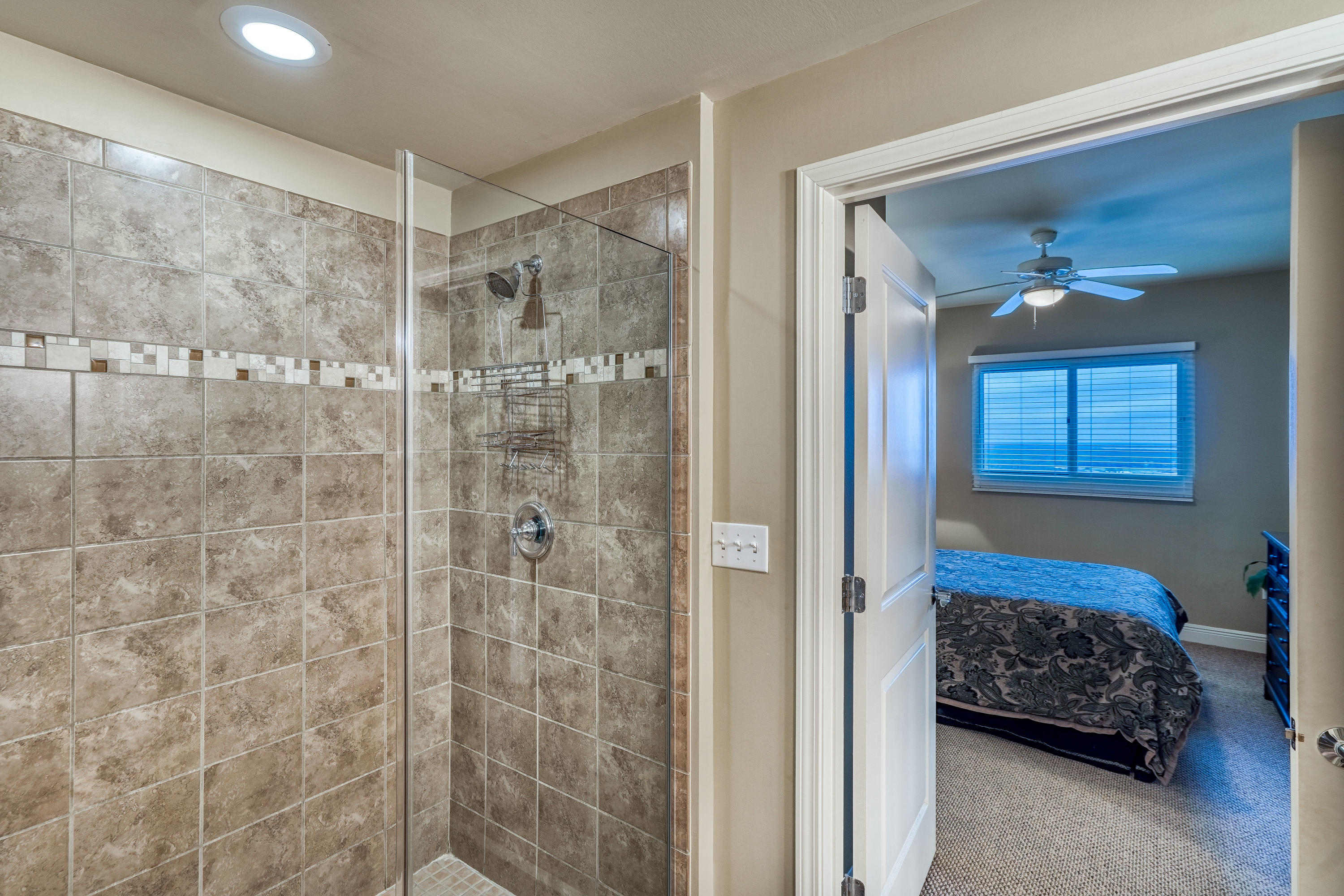 Sterling Breeze - Residential