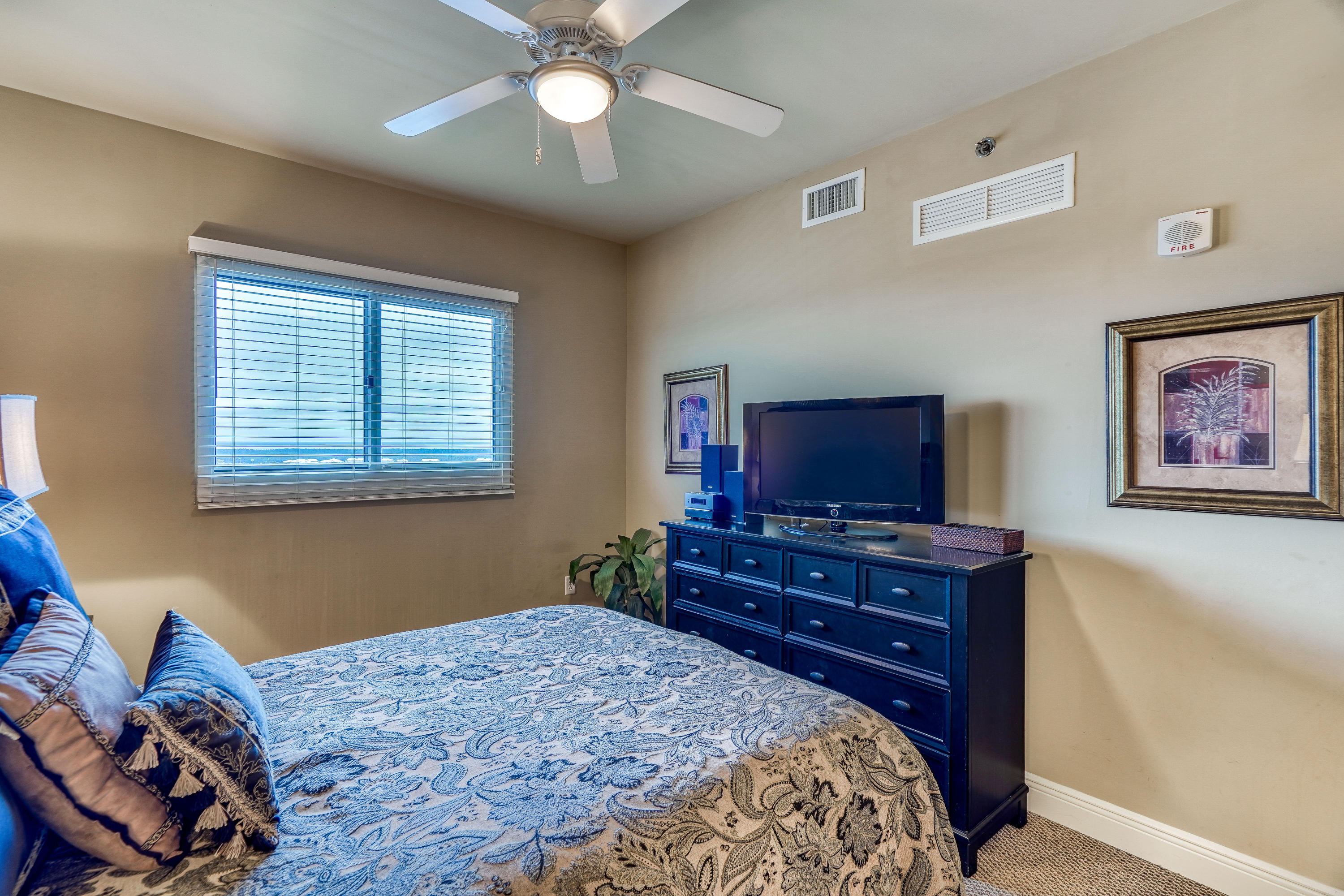 Sterling Breeze - Residential