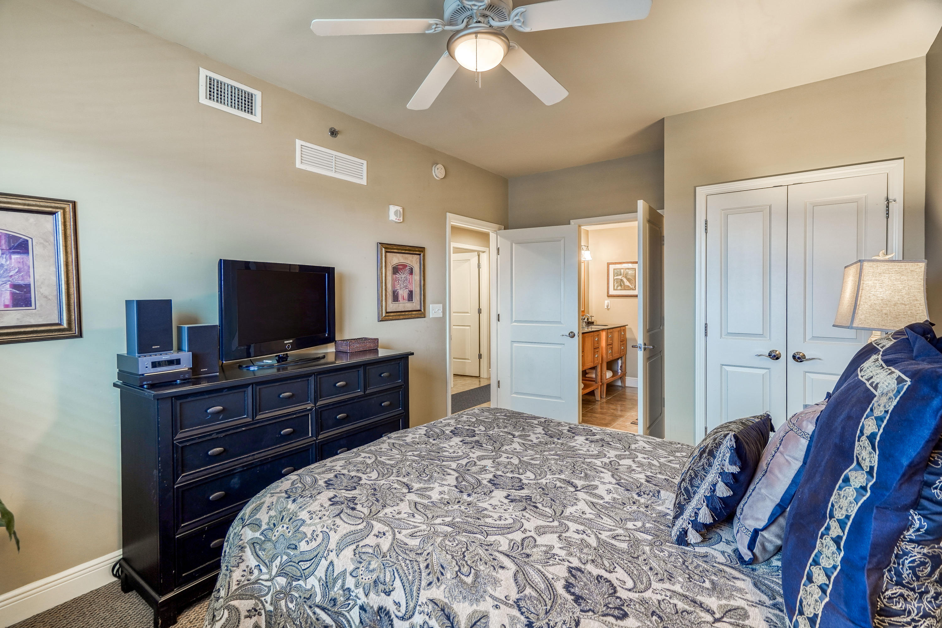 Sterling Breeze - Residential