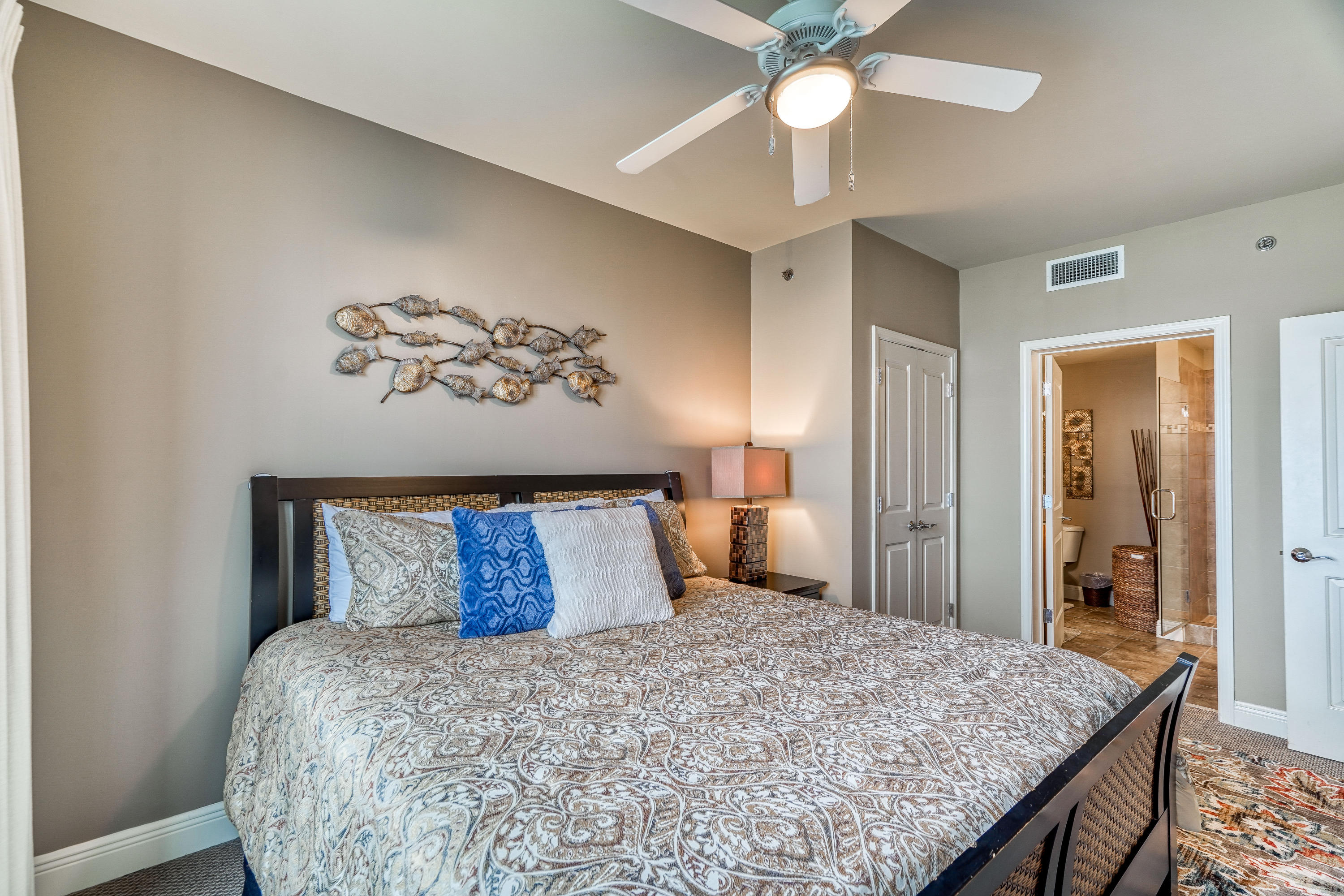 Sterling Breeze - Residential