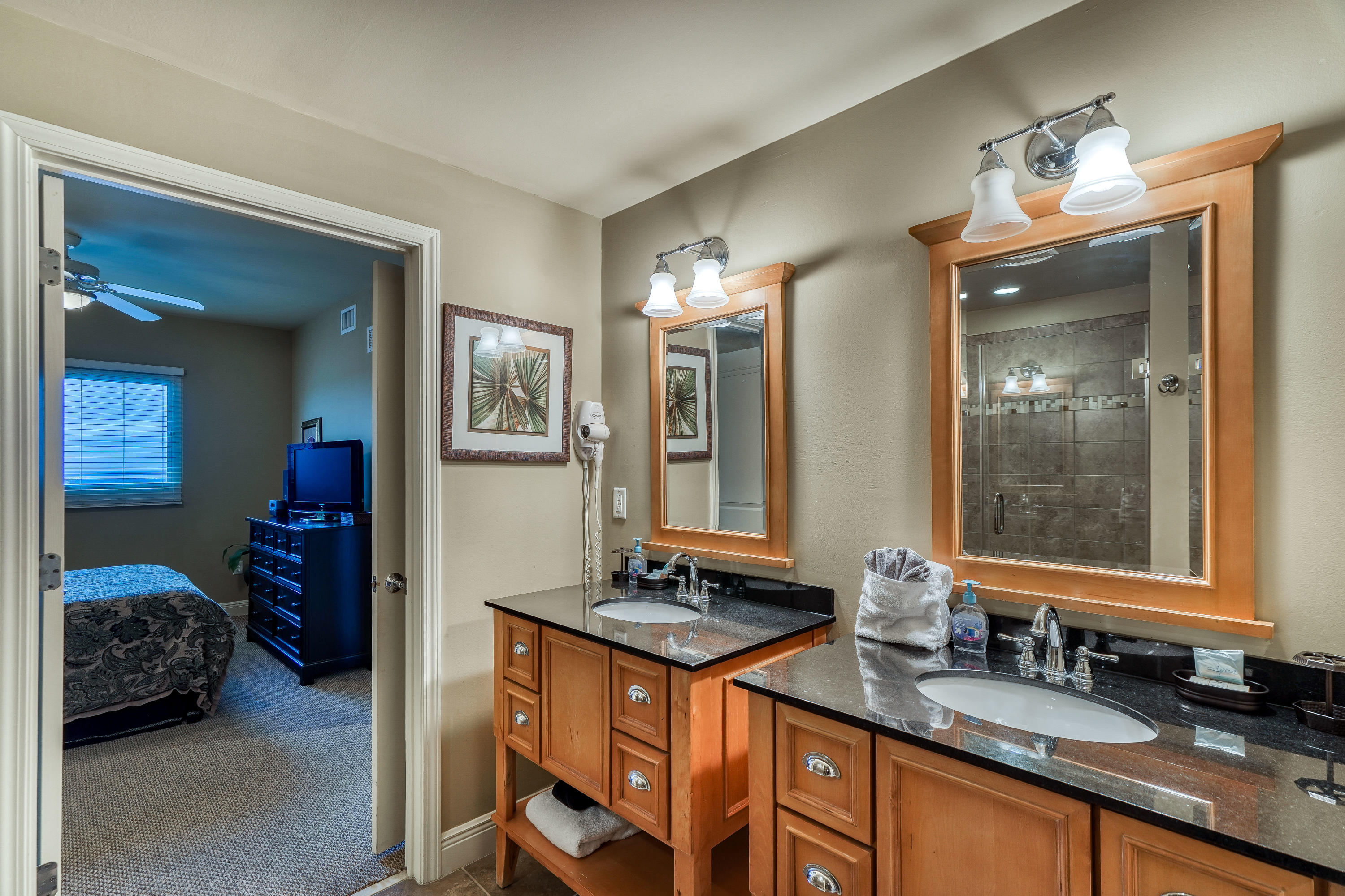 Sterling Breeze - Residential