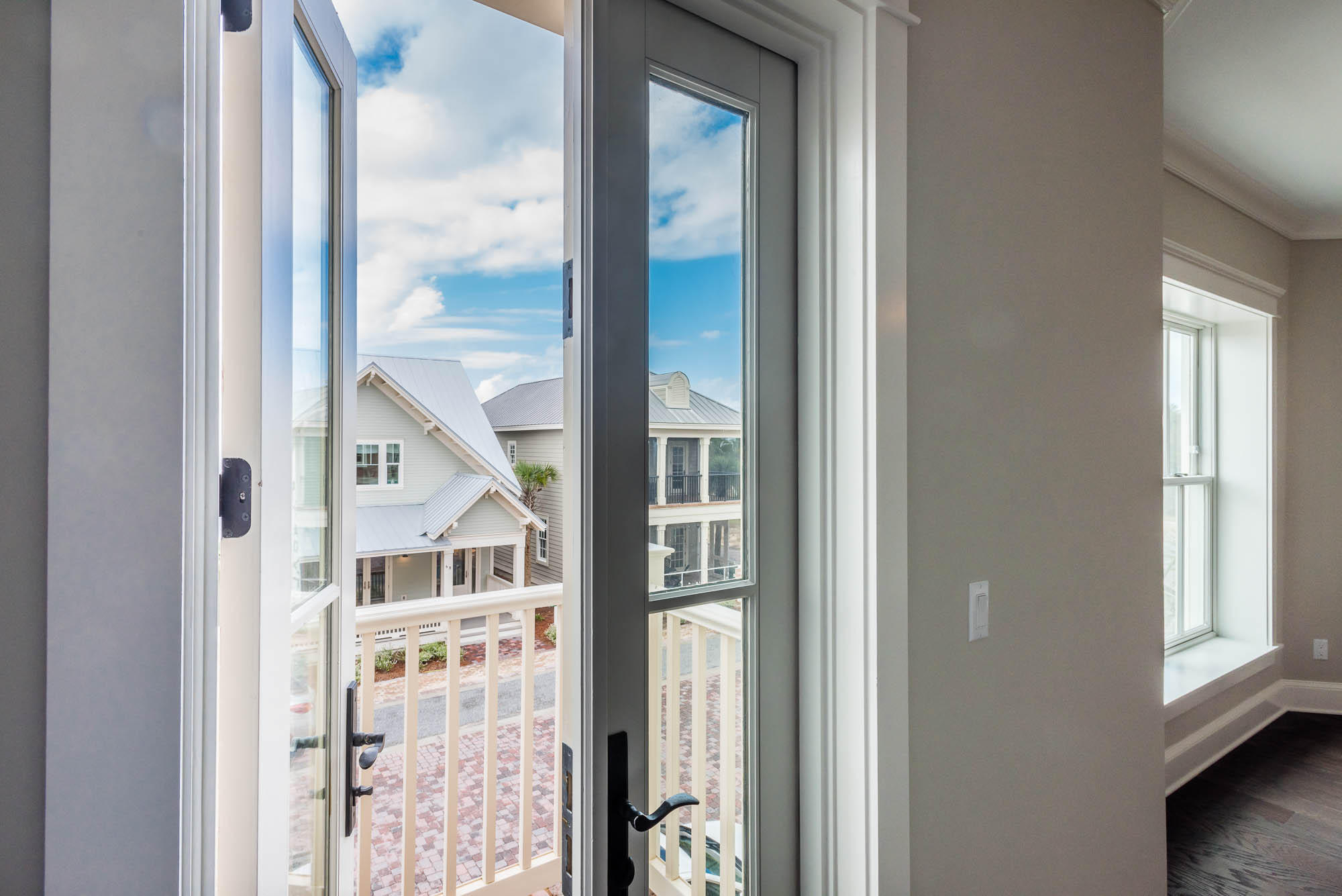 PROMINENCE/LUXURY TOWNHOMES - Residential