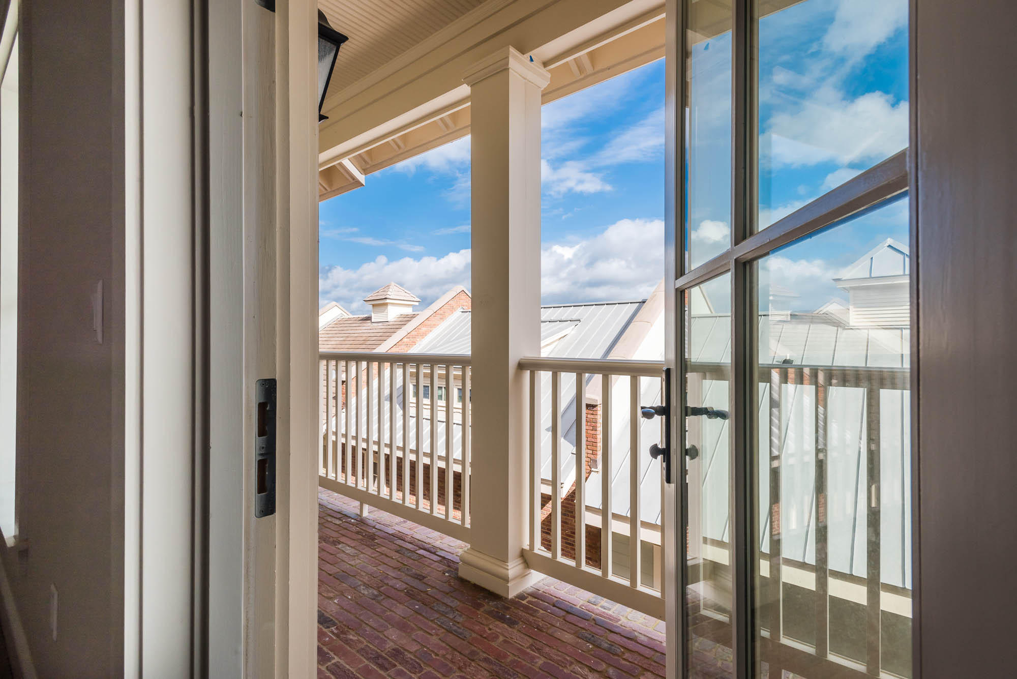 PROMINENCE/LUXURY TOWNHOMES - Residential