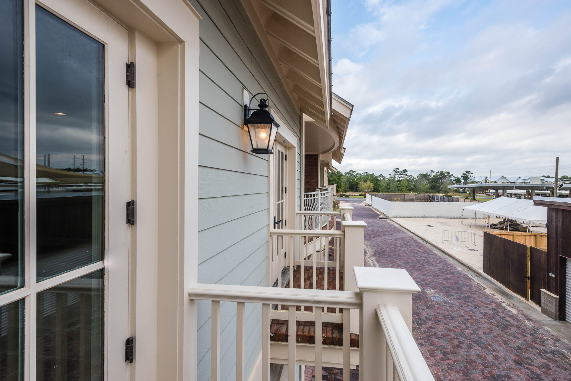 PROMINENCE/LUXURY TOWNHOMES - Residential