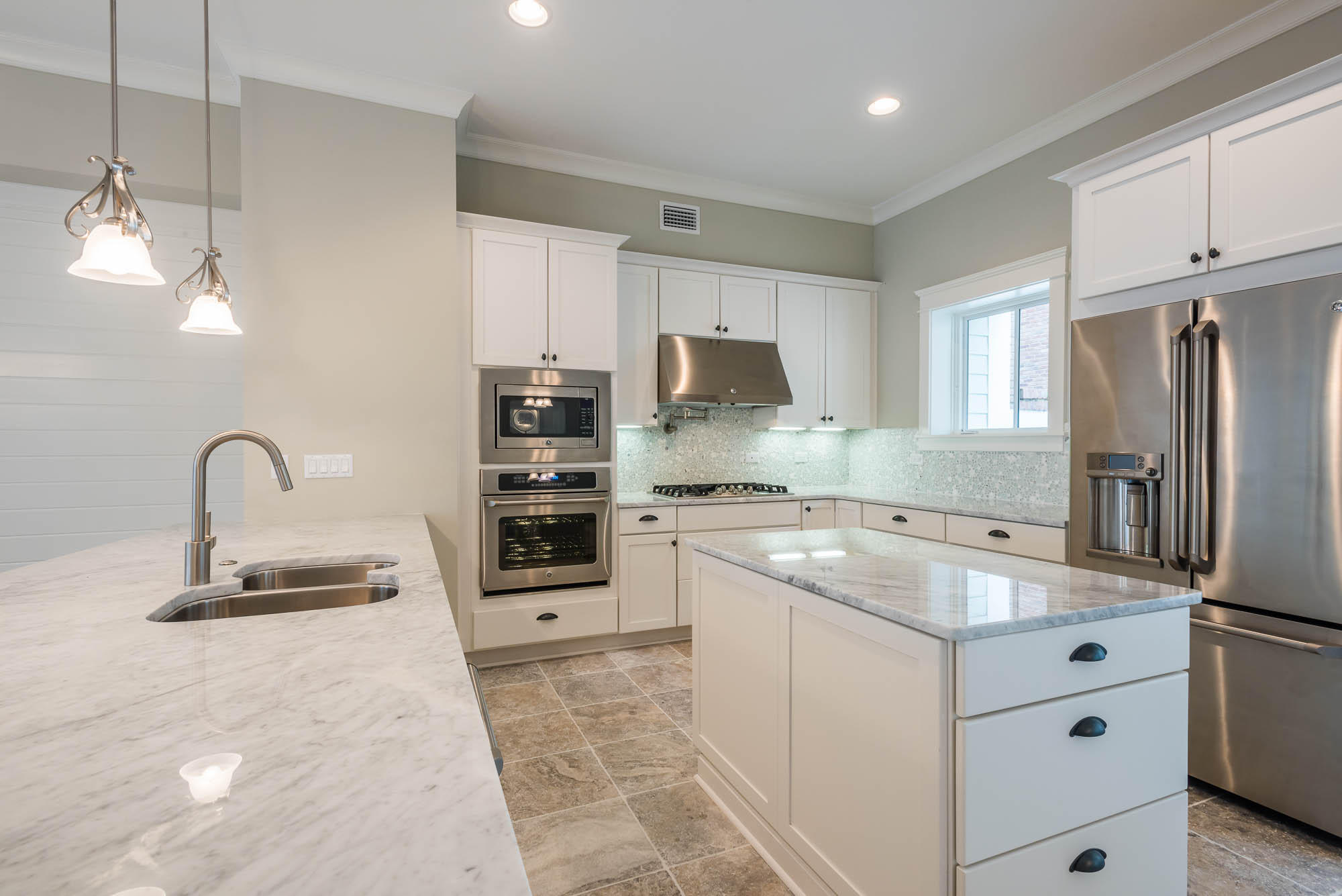 PROMINENCE/LUXURY TOWNHOMES - Residential