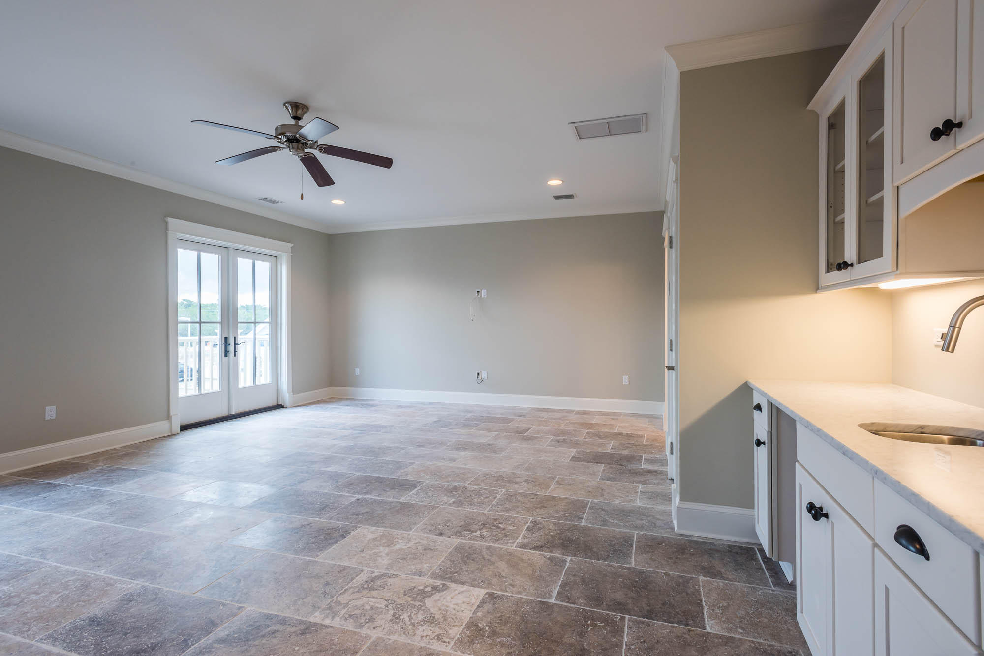 PROMINENCE/LUXURY TOWNHOMES - Residential