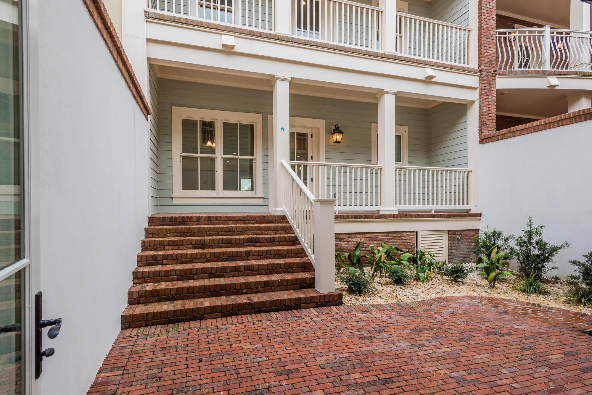 PROMINENCE/LUXURY TOWNHOMES - Residential