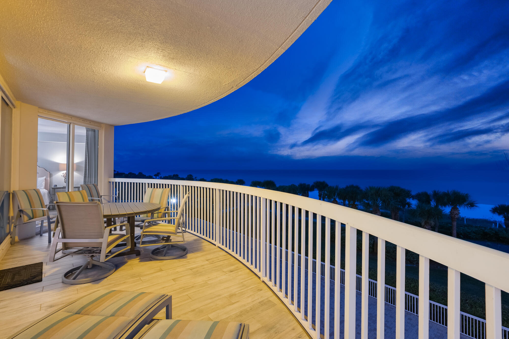 ST. MAARTEN AT SILVER SHELLS - Residential