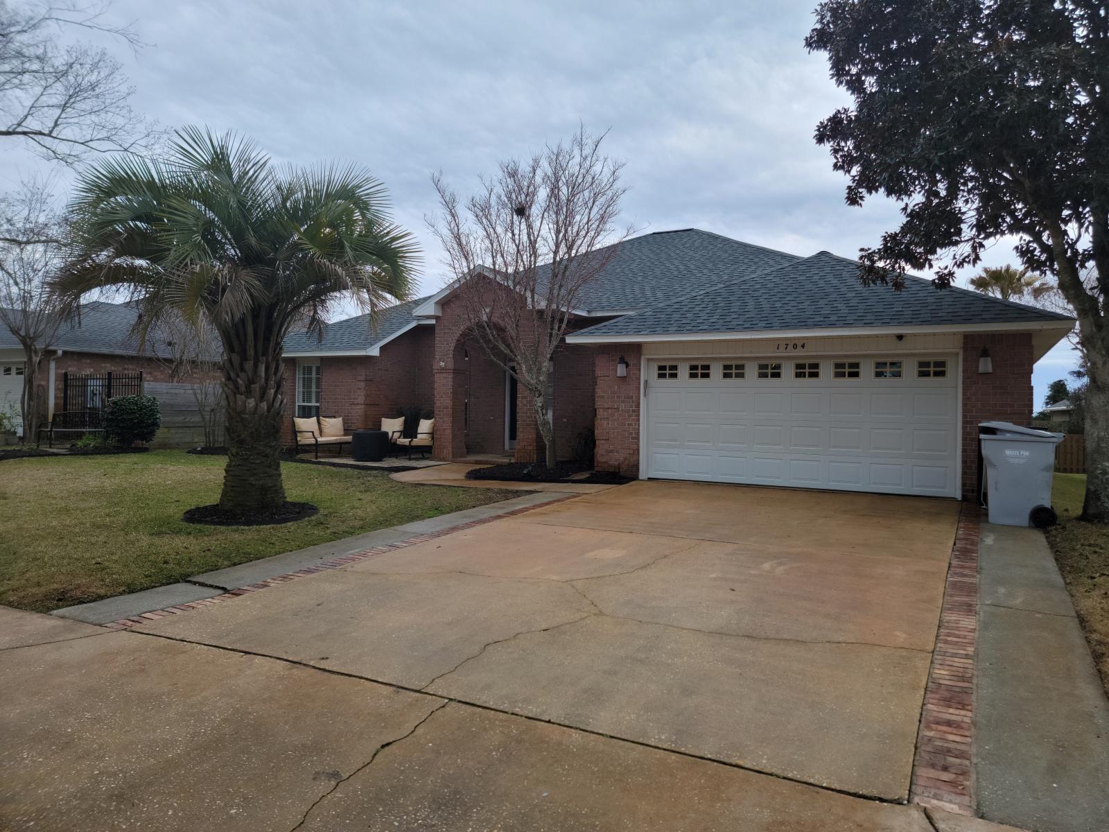 SOUND HAMMOCK - Residential Lease