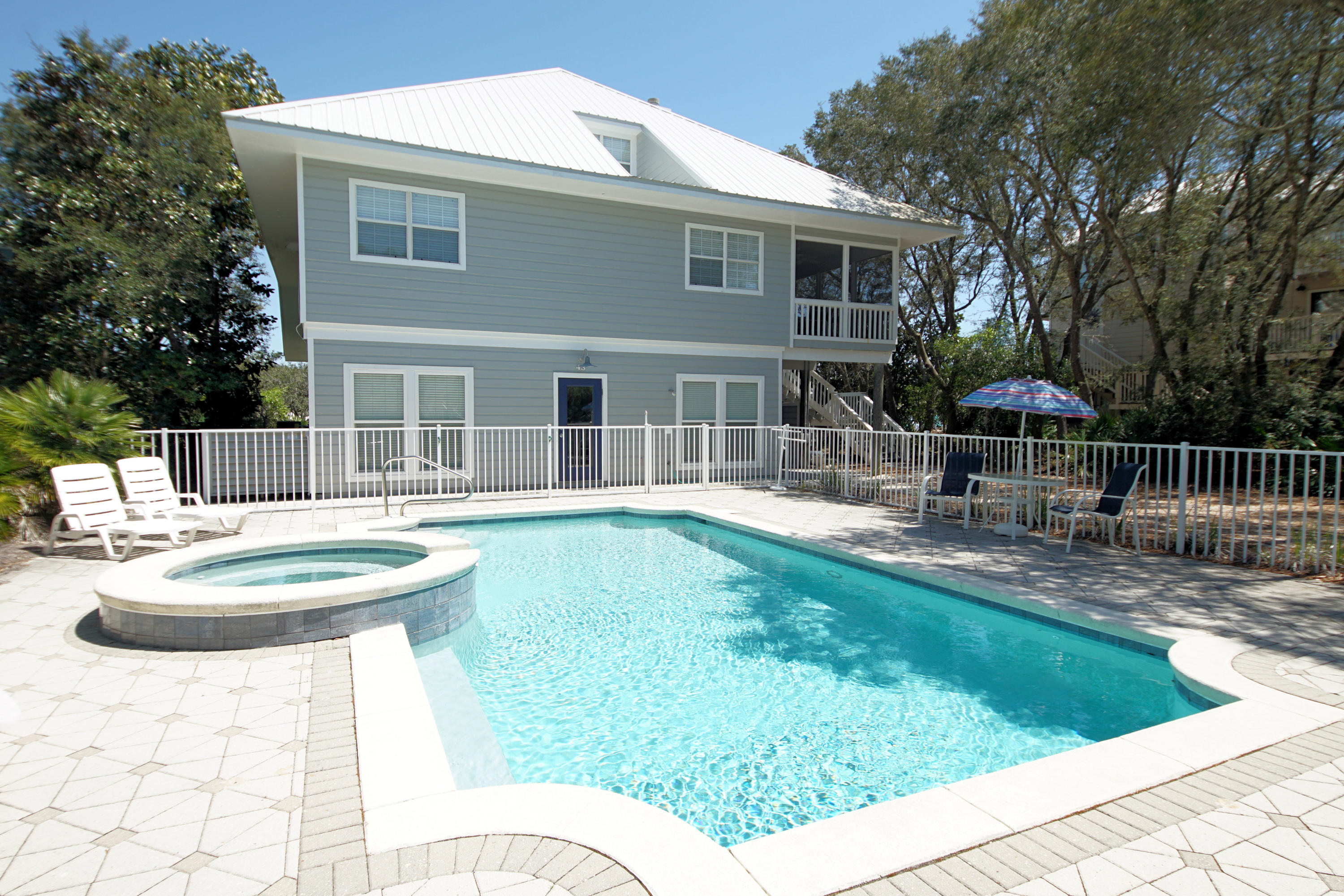 GULF TRACE - Residential