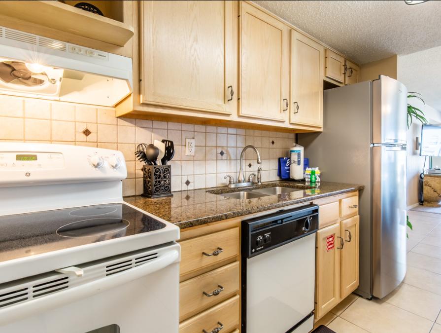 ISLANDER BEACH RESORT CONDO - Residential