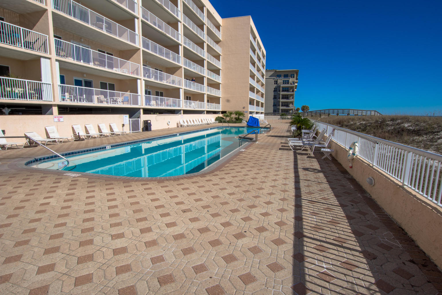 ISLANDER BEACH RESORT CONDO - Residential