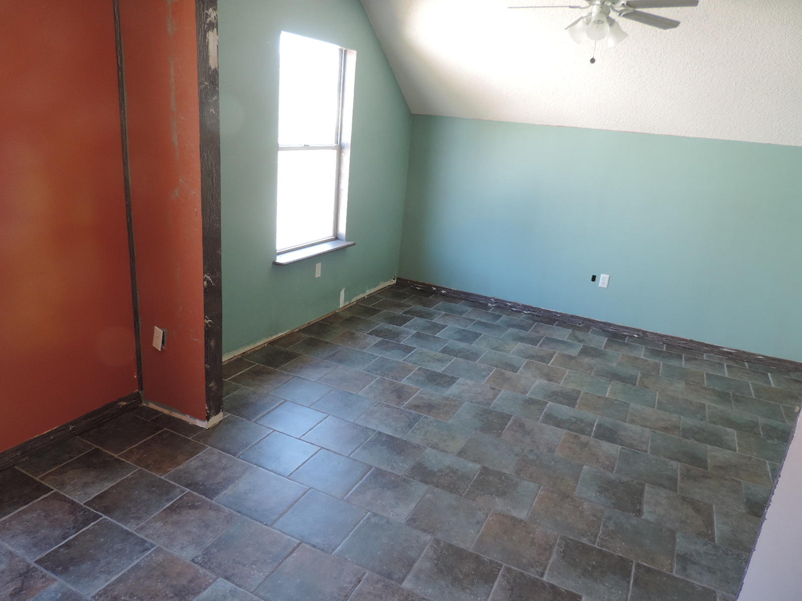 SCRANTON ESTATES - Residential