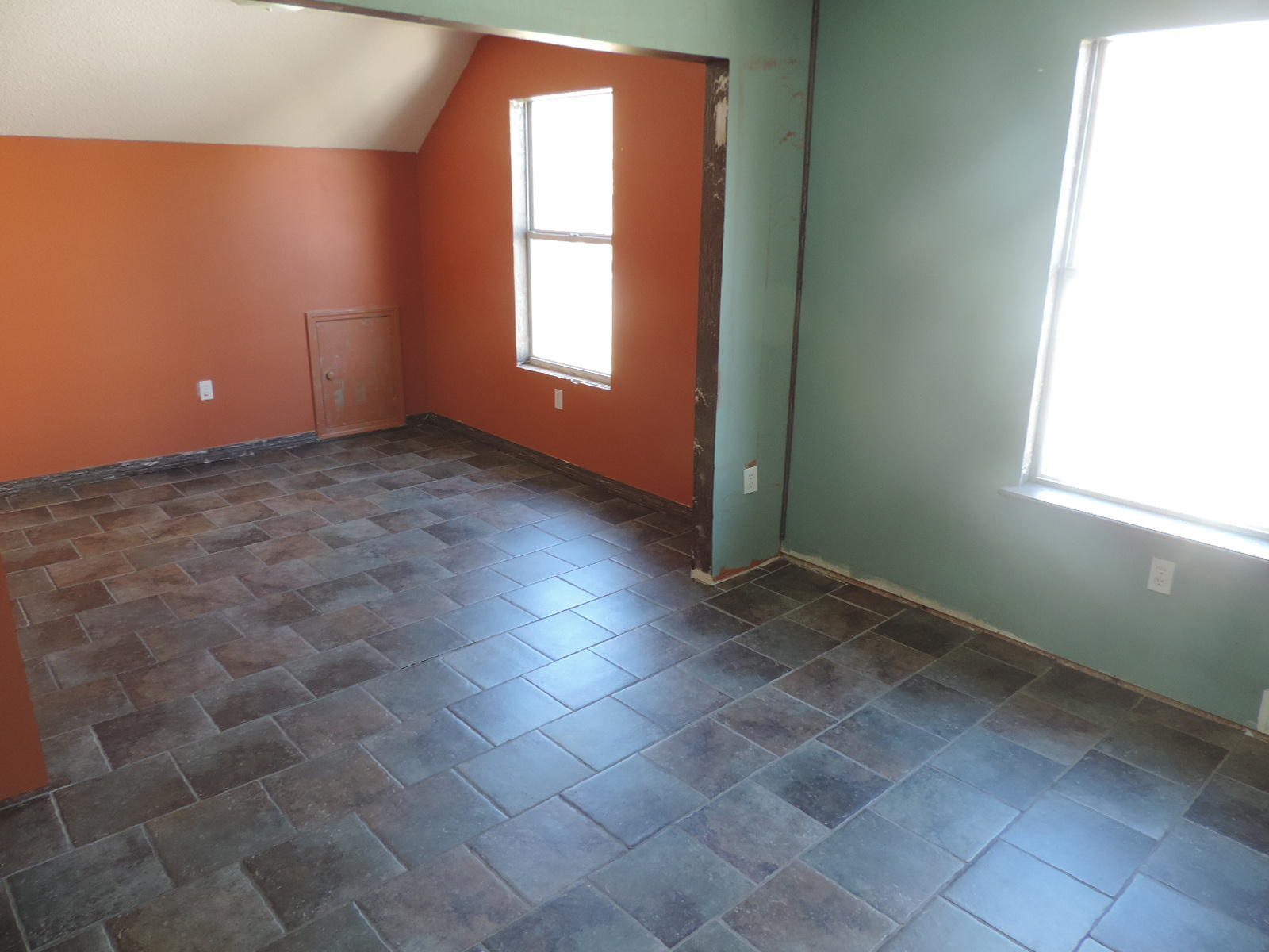 SCRANTON ESTATES - Residential