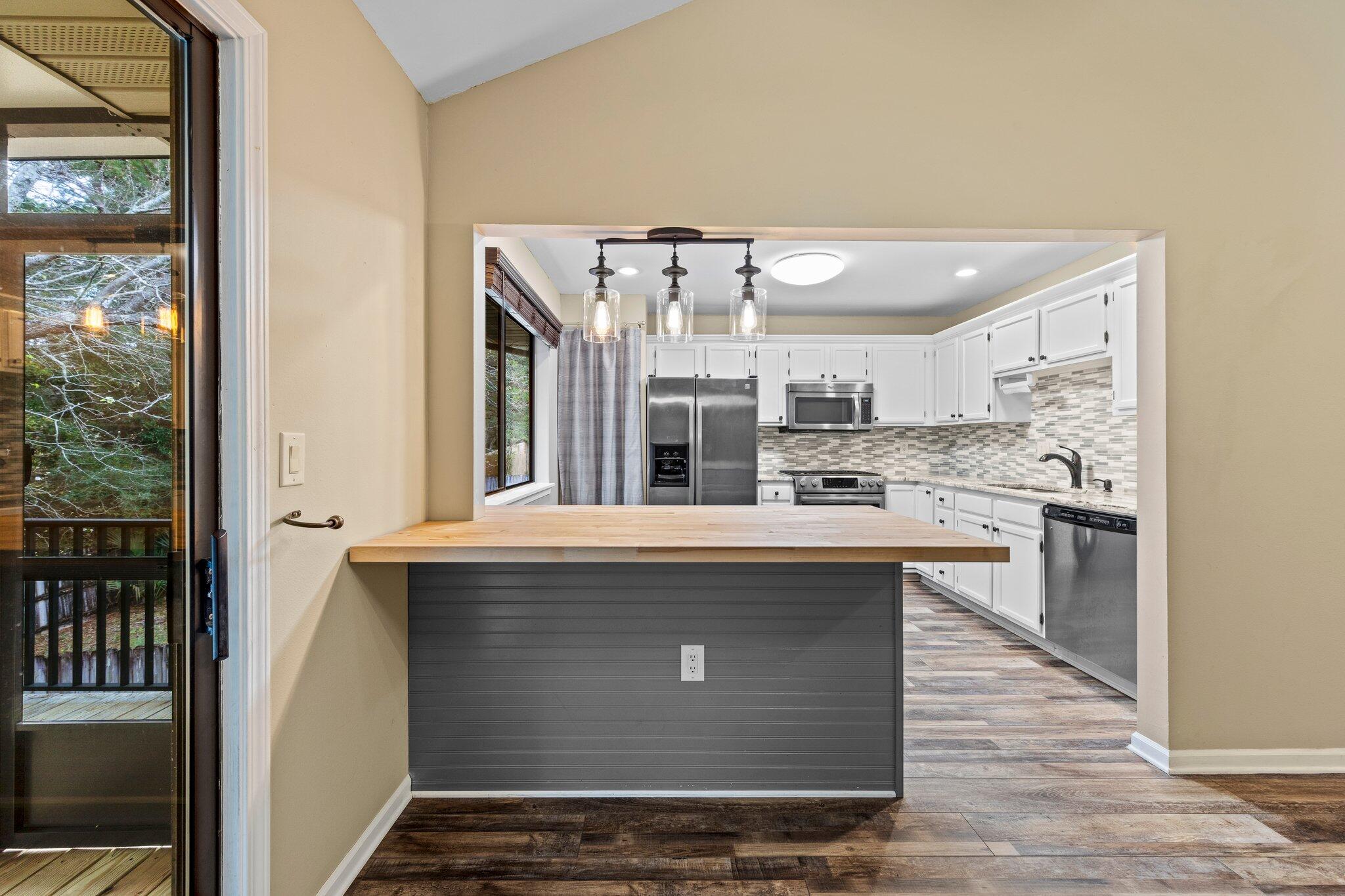 CEDAR RIDGE PH 10 - Residential Lease