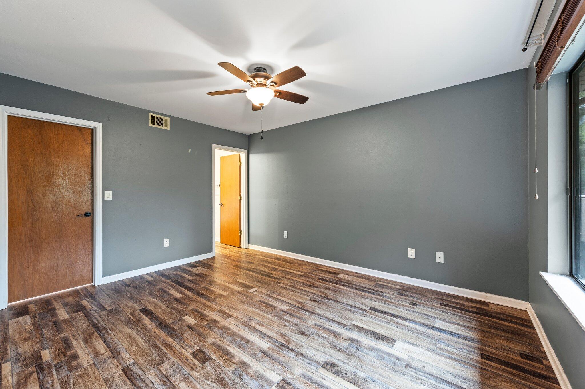 CEDAR RIDGE PH 10 - Residential Lease