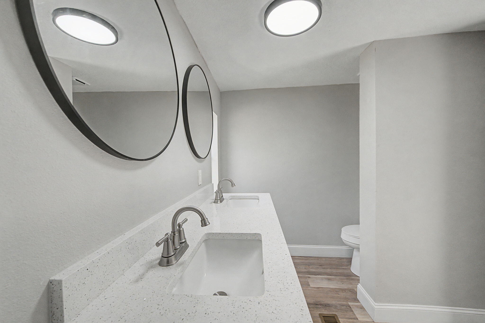 Juniper lakes estates unit 6 - Residential Lease