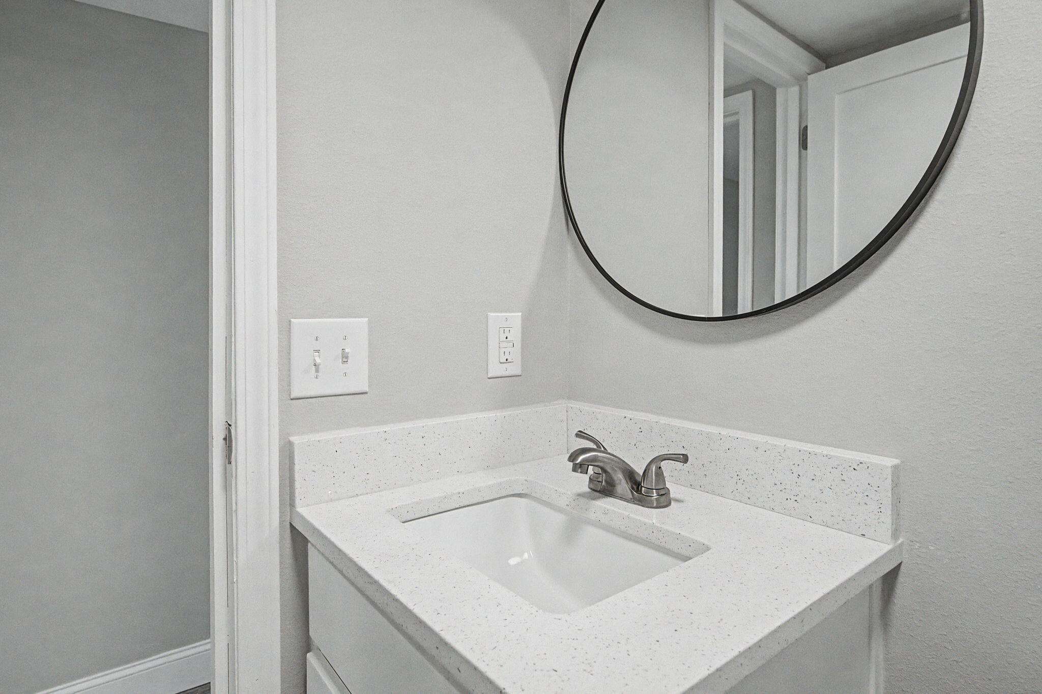 Juniper lakes estates unit 6 - Residential Lease