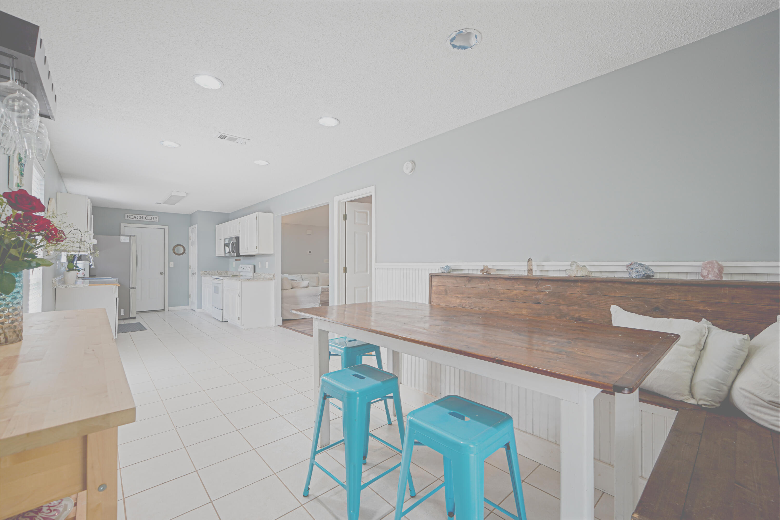 FLAMINGO VILLAGE - Residential