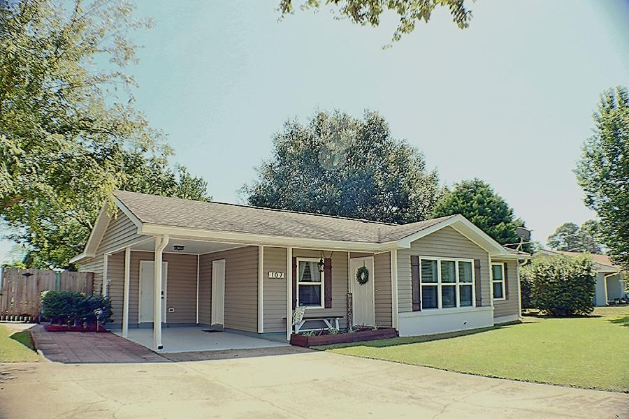 VESTA HEIGHTS 1ST ADDN - Residential