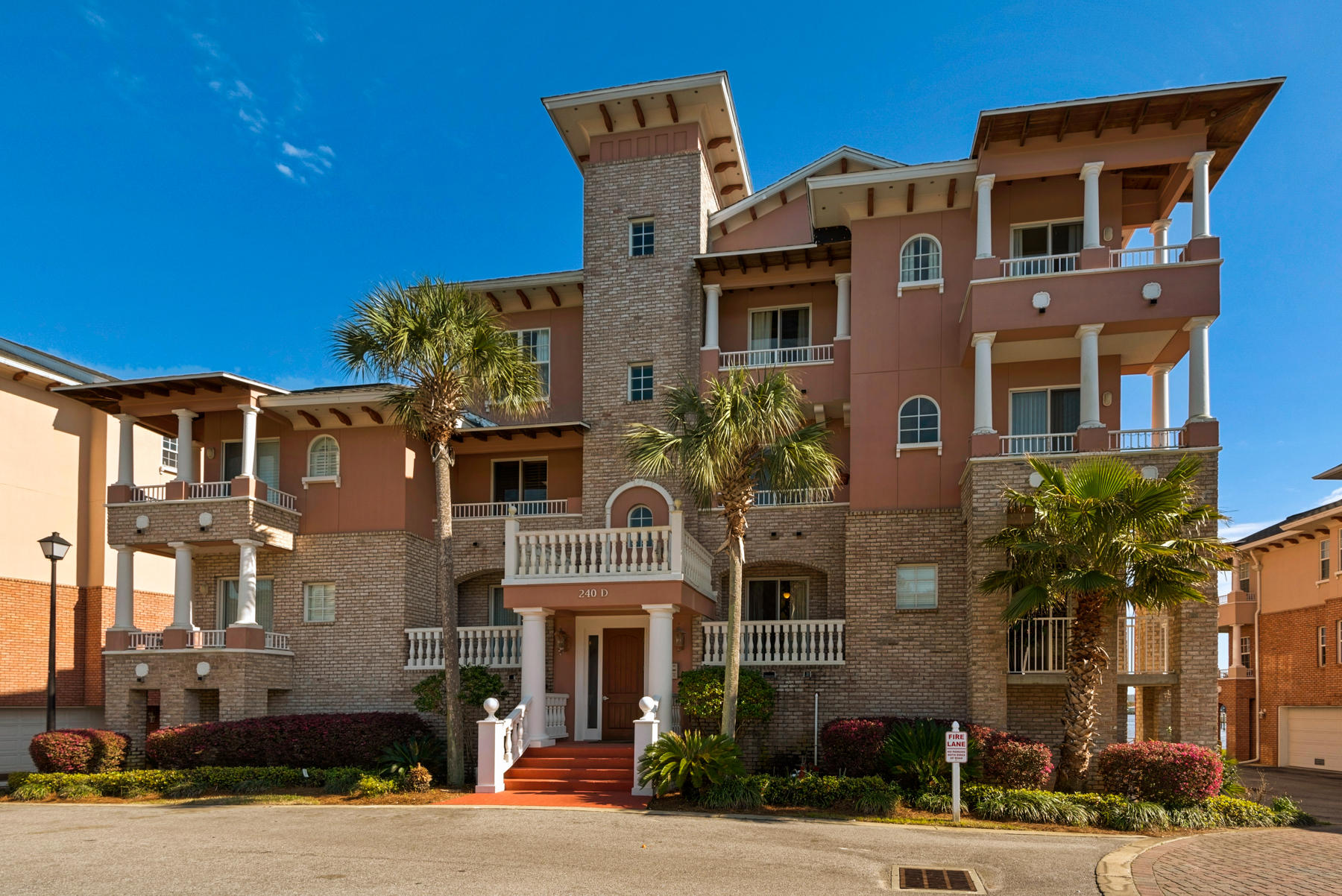 VILLA DI MARE - Residential
