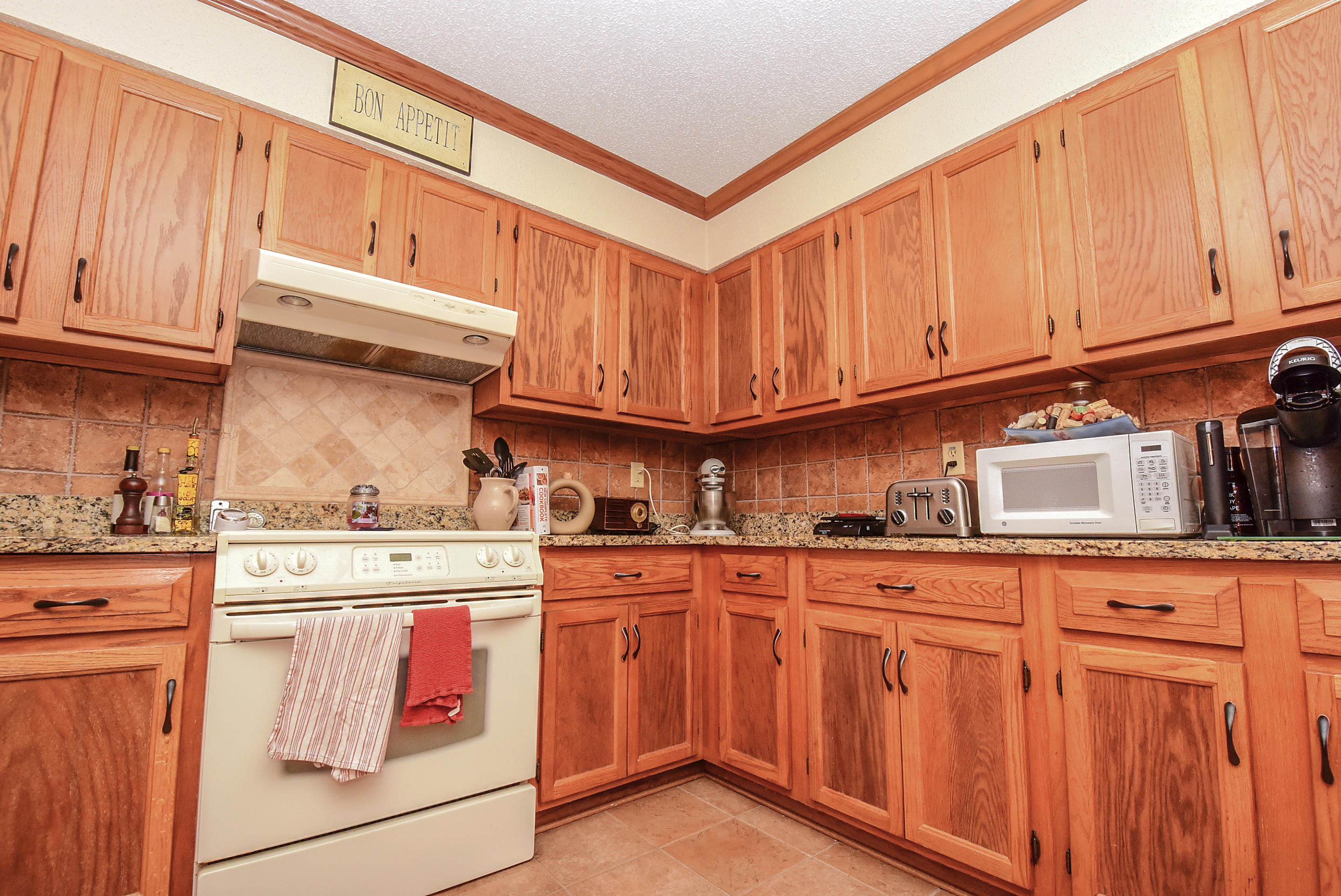 WINDWARD PH 3 - Residential