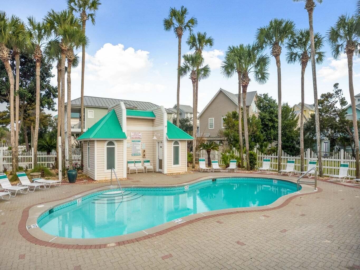 CRYSTAL BEACH - Residential
