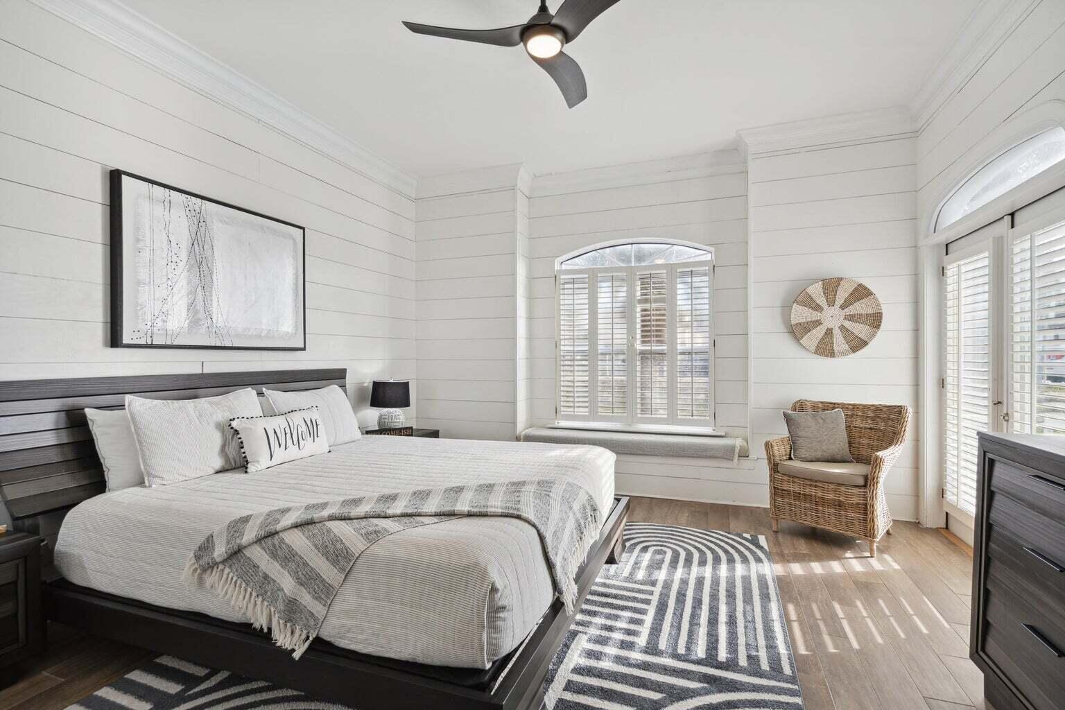 CRYSTAL BEACH - Residential