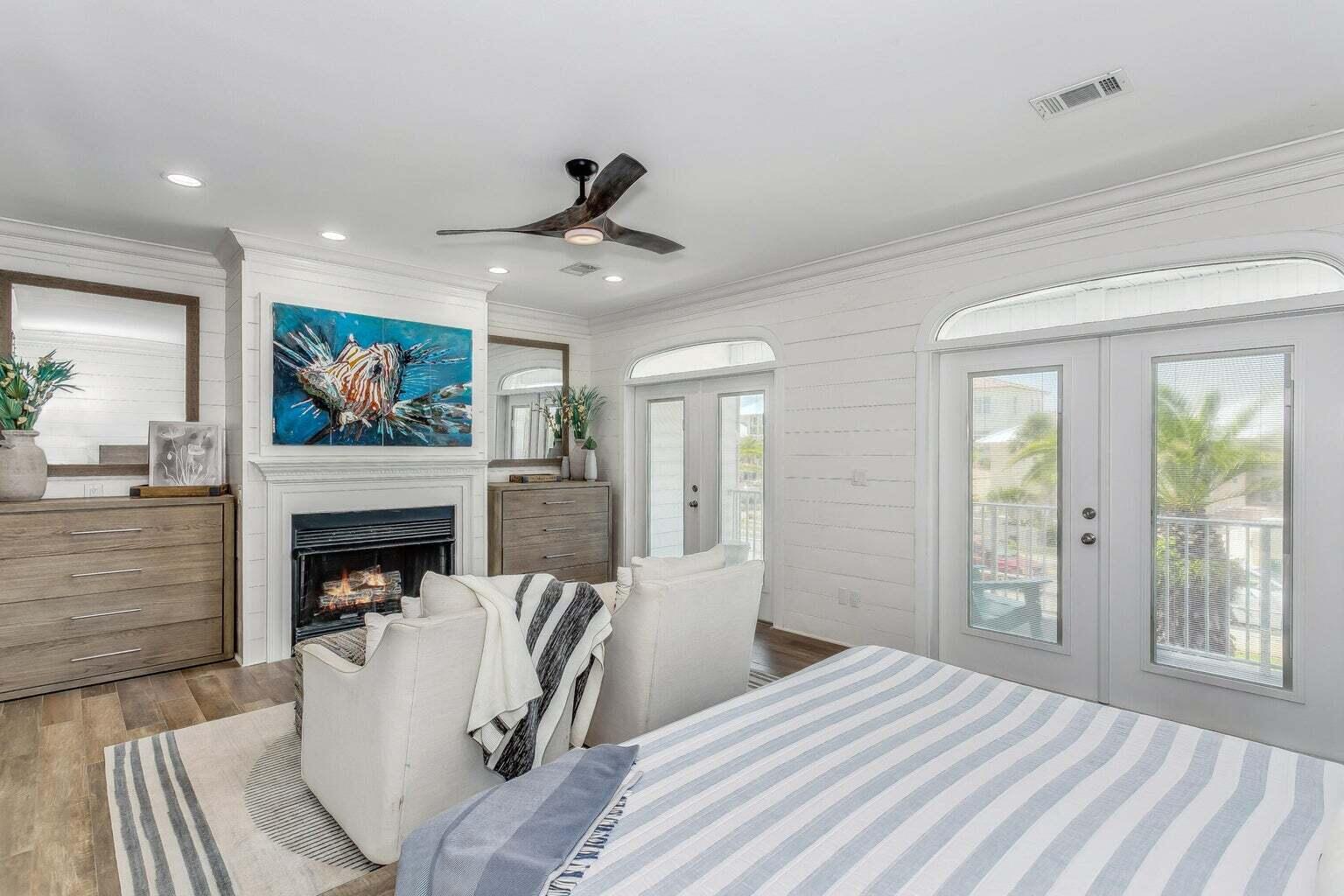 CRYSTAL BEACH - Residential